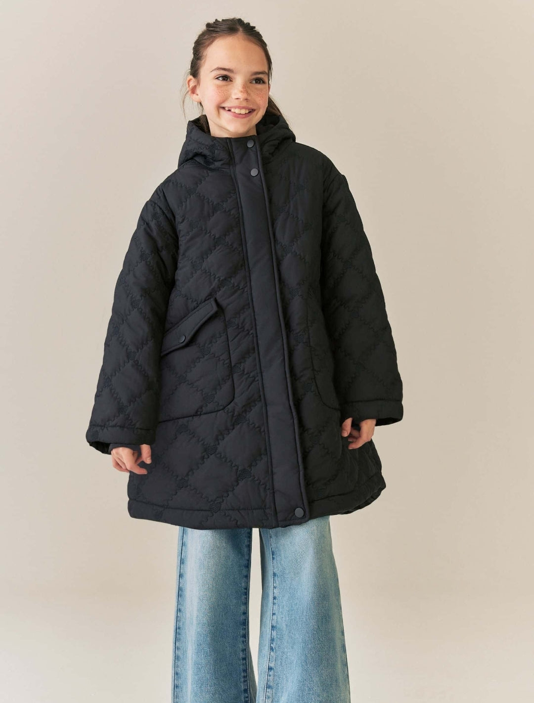Black Heart Quilted Shower Resistant