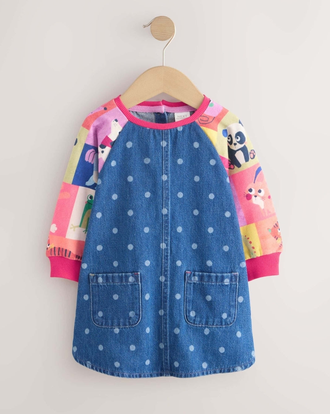 Animal Charcater Raglan Denim

Dress