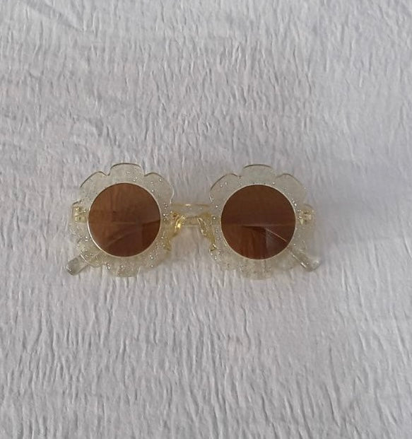 Girls sunglasses (immediate)