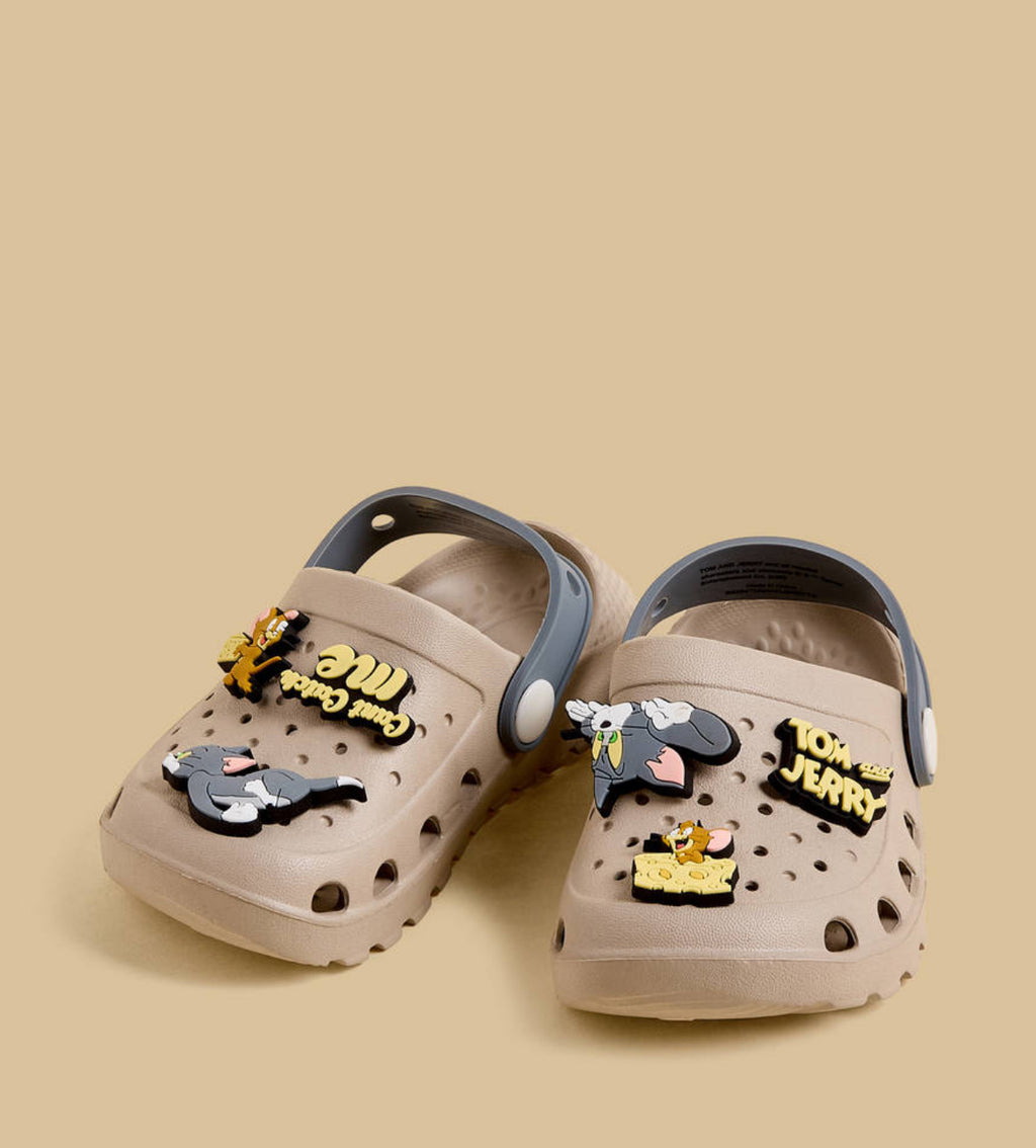 Tom and Jerry Accent Clogs with Backstrap