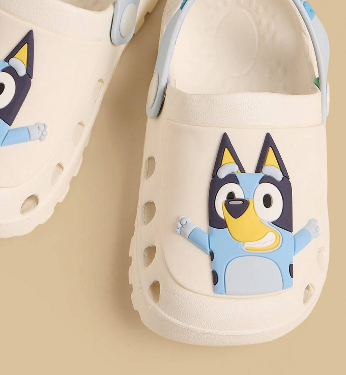 Bluey Applique Clogs