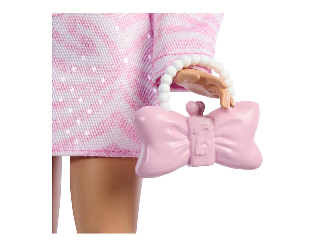 Barbie Deluxe Style Doll