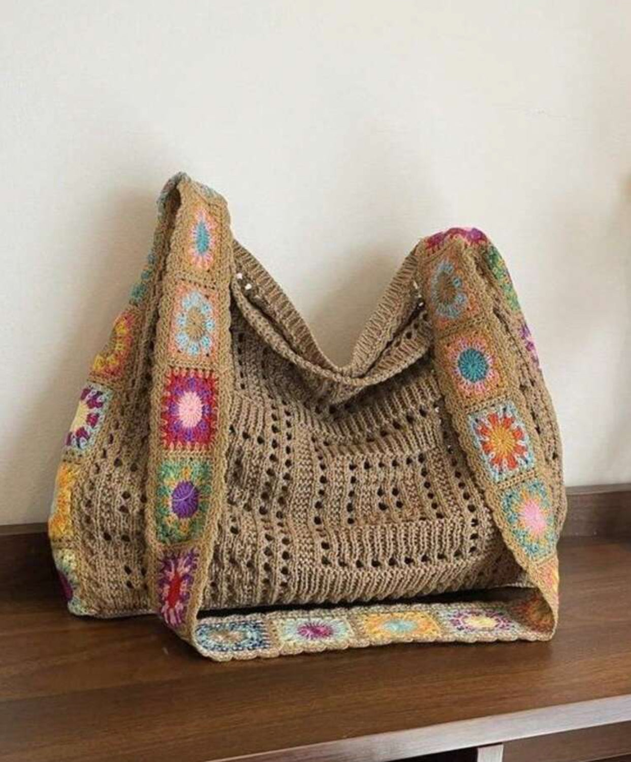 Hollow-Out Floral Contrast Color Crossbody Bag
