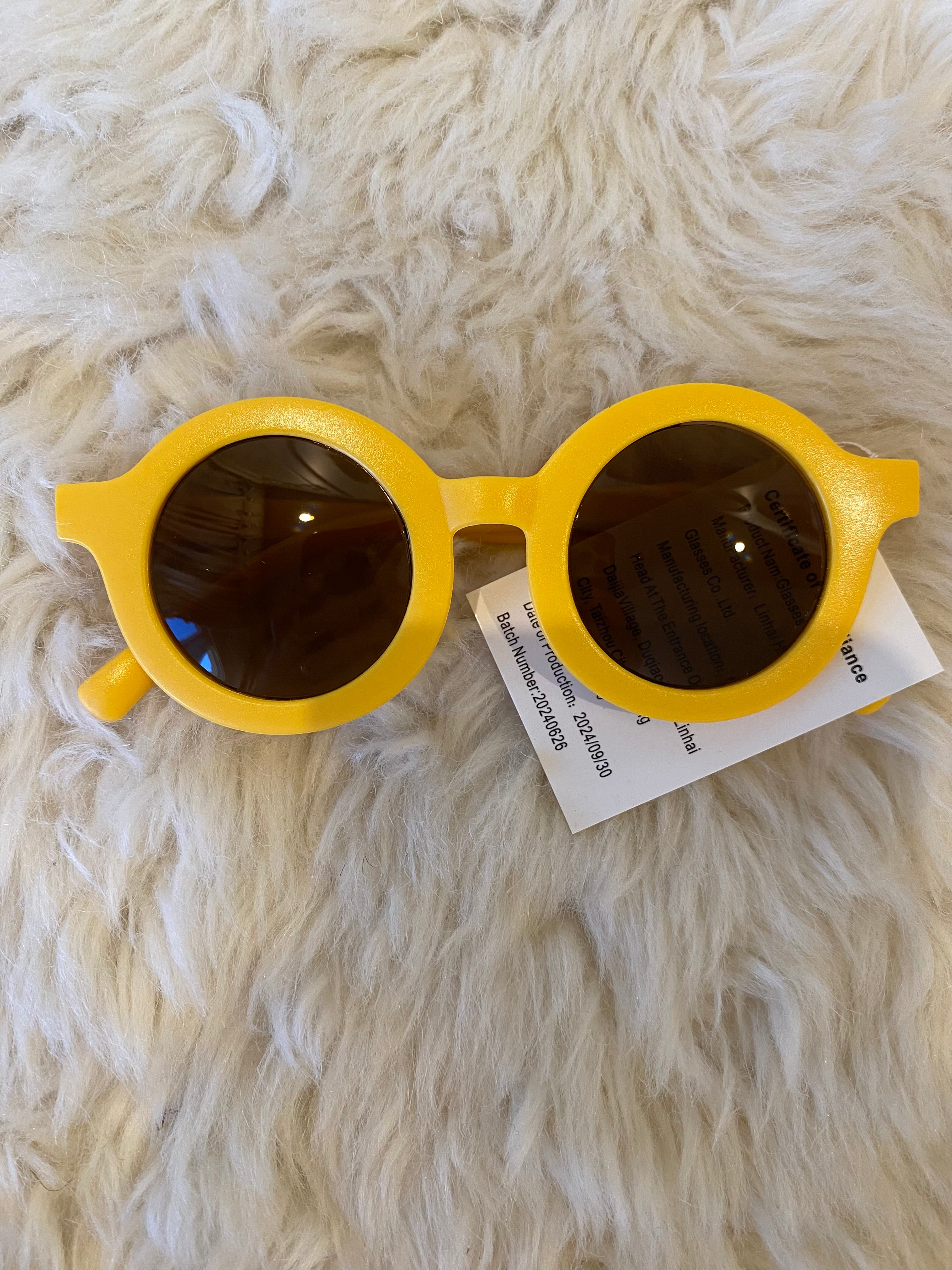 1pc sunglasses (immediate)
