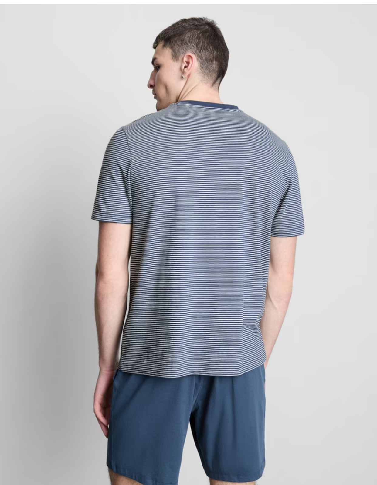 Short pyjama set with a striped tee