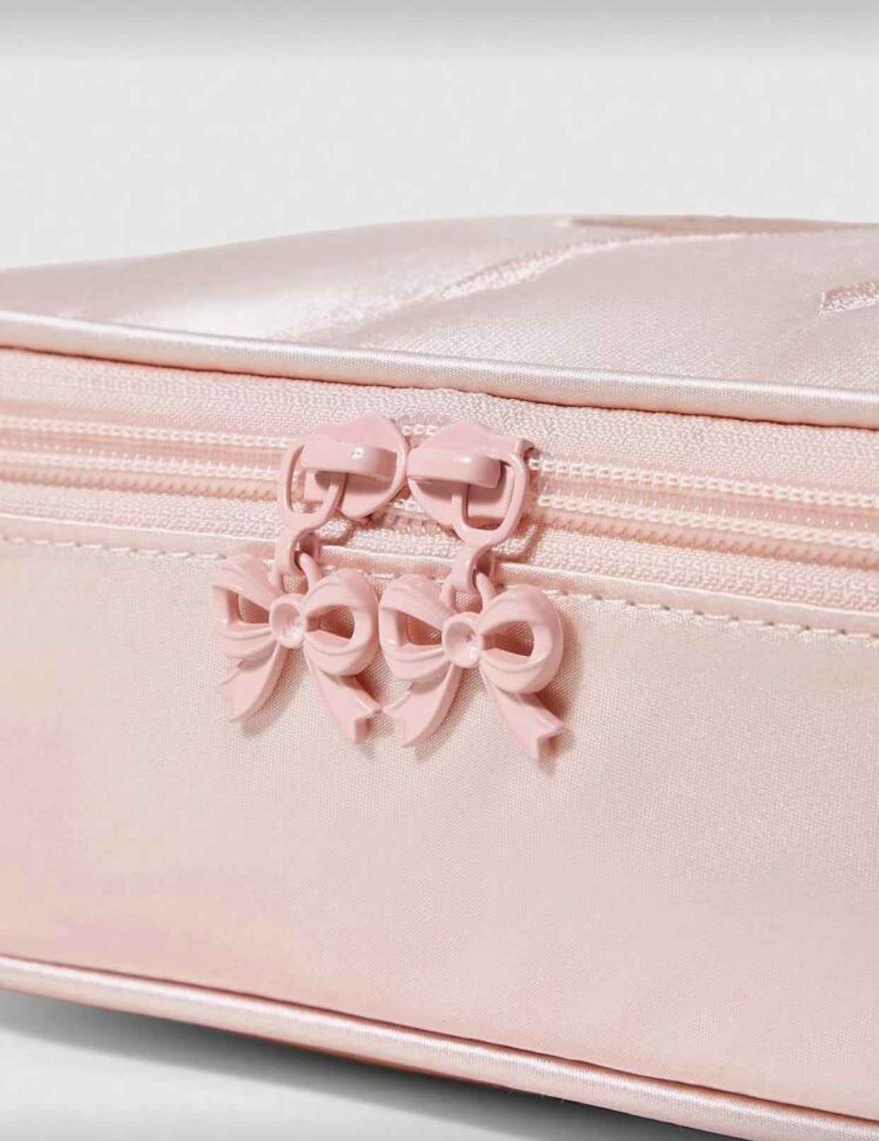 Satin Fabric Embroidered Bow Makeup Bag (immediate)