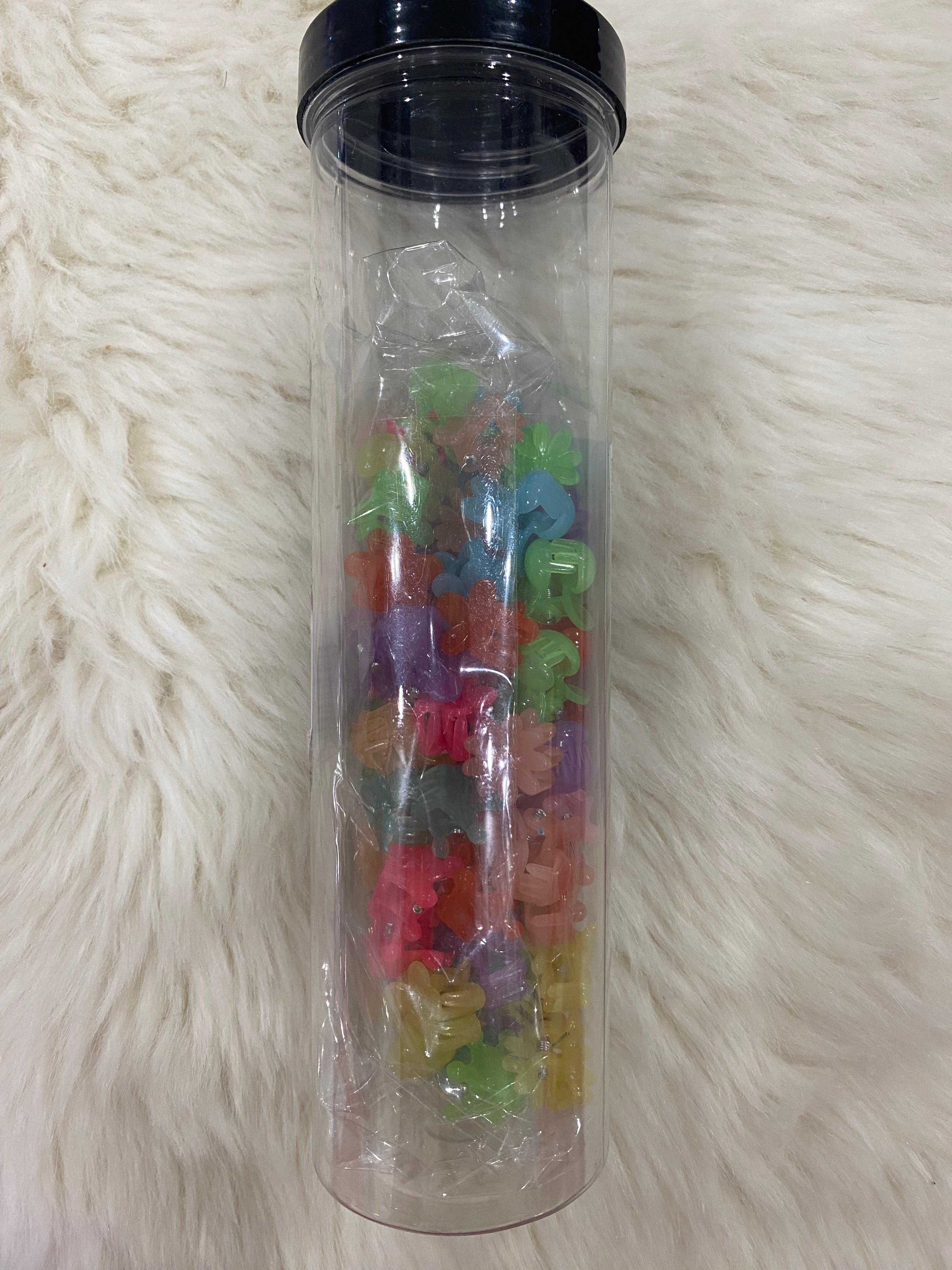 1 jar mixed colors hair claws set