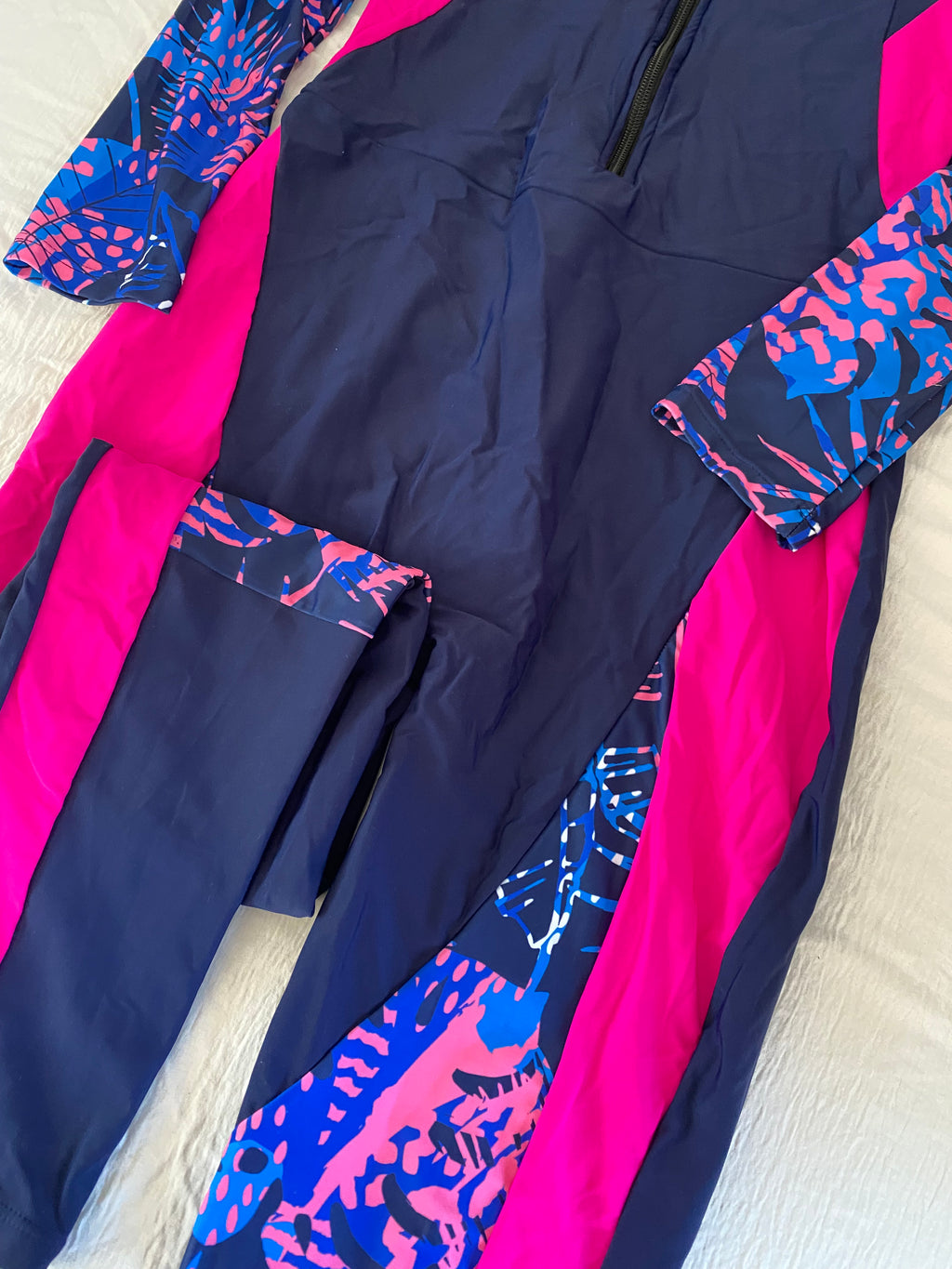 1pc Women's Tropical Printed Long Sleeve Zip Half Rash Guard Jumpsuit (immediate)