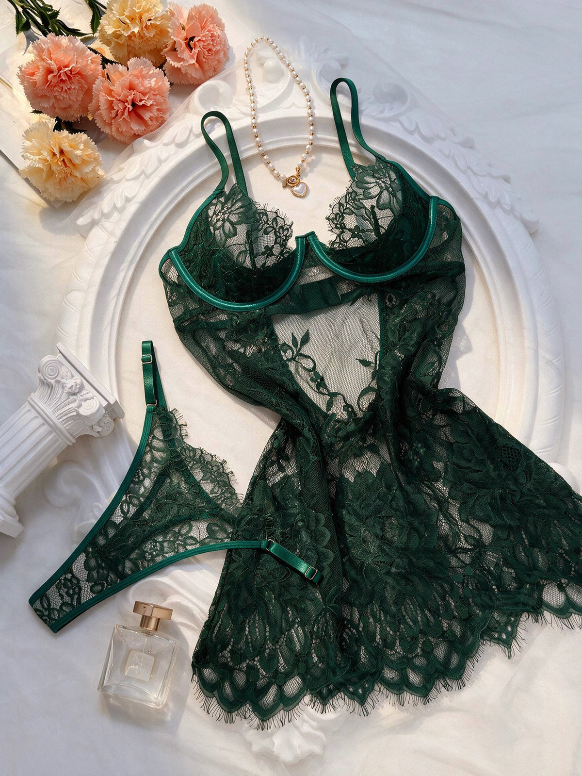 2pcs Lace Underwire Sheer Sexy Casual Nightgown Set