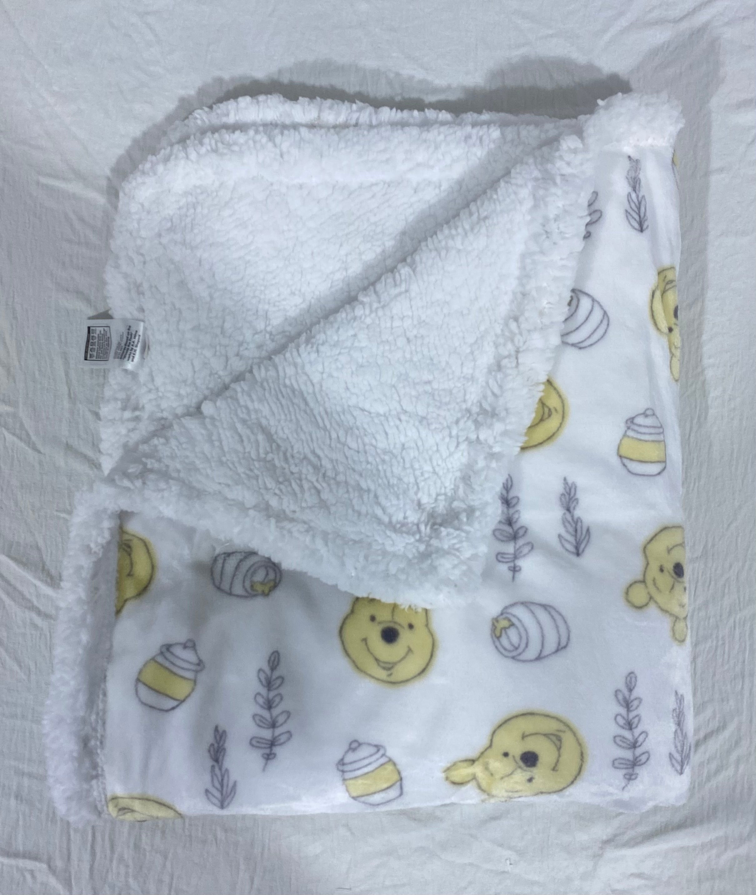 Winnie The Pooh Baby Blanket (immediate)