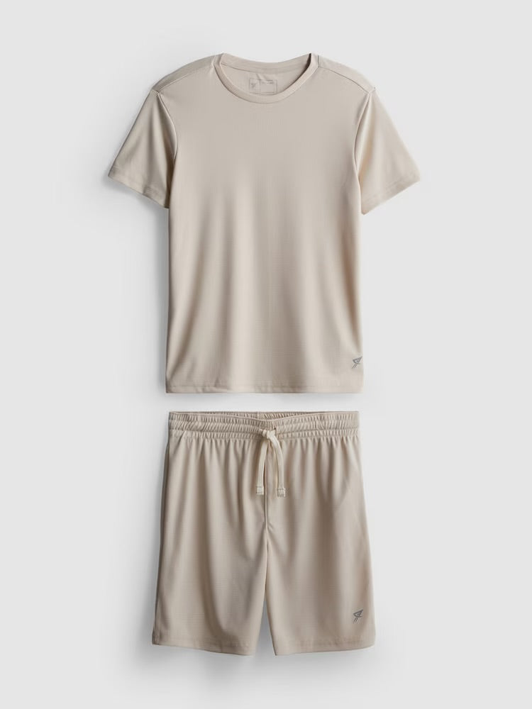 A top and shorts sports set
