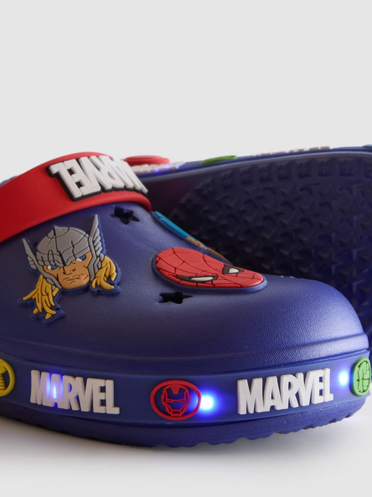 MARVEL Avengers Light Up Clogs