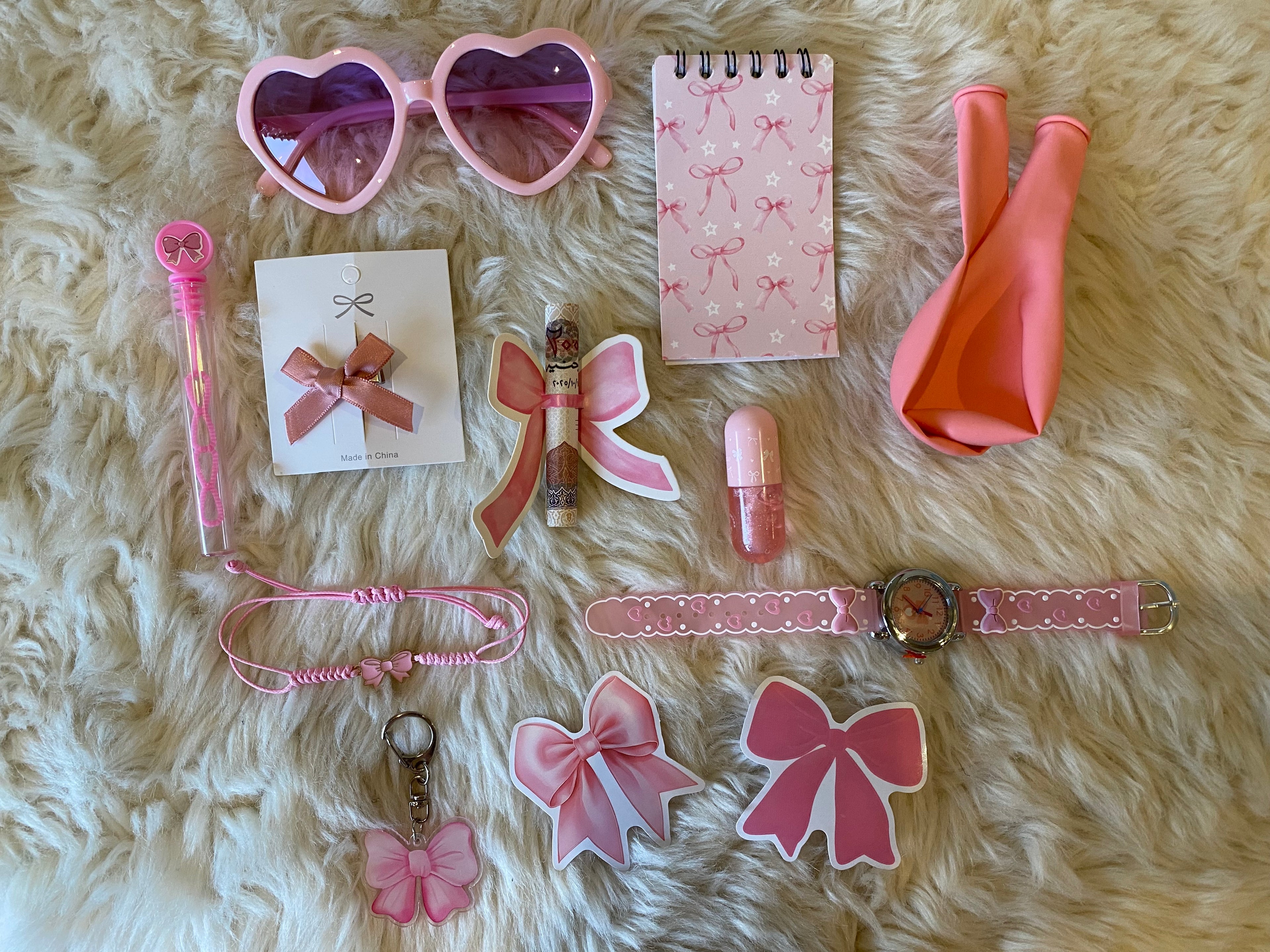 Pink Bow Eid Giveaway (11pcs)