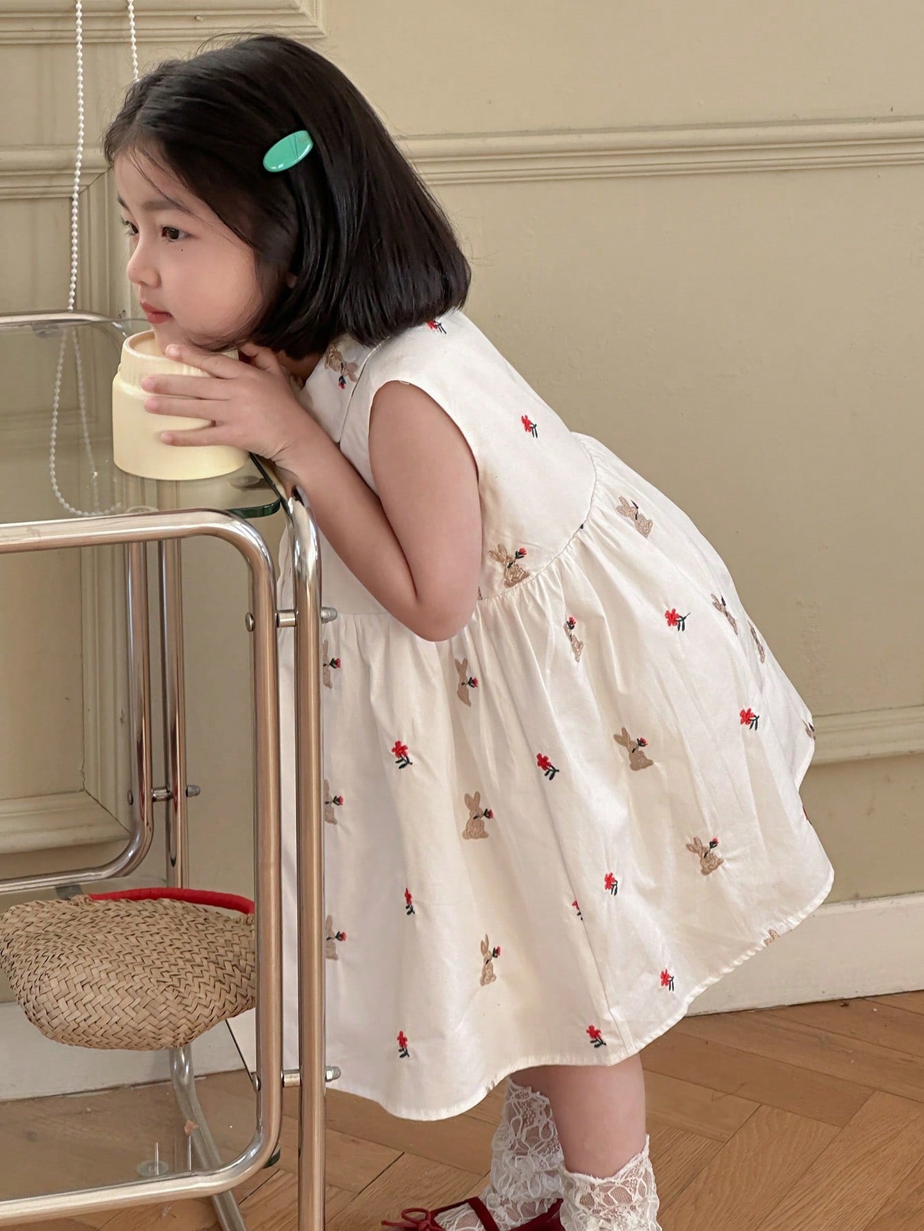 Dazy Girl Sleeveless Embroidery Floral Rabbit Dress