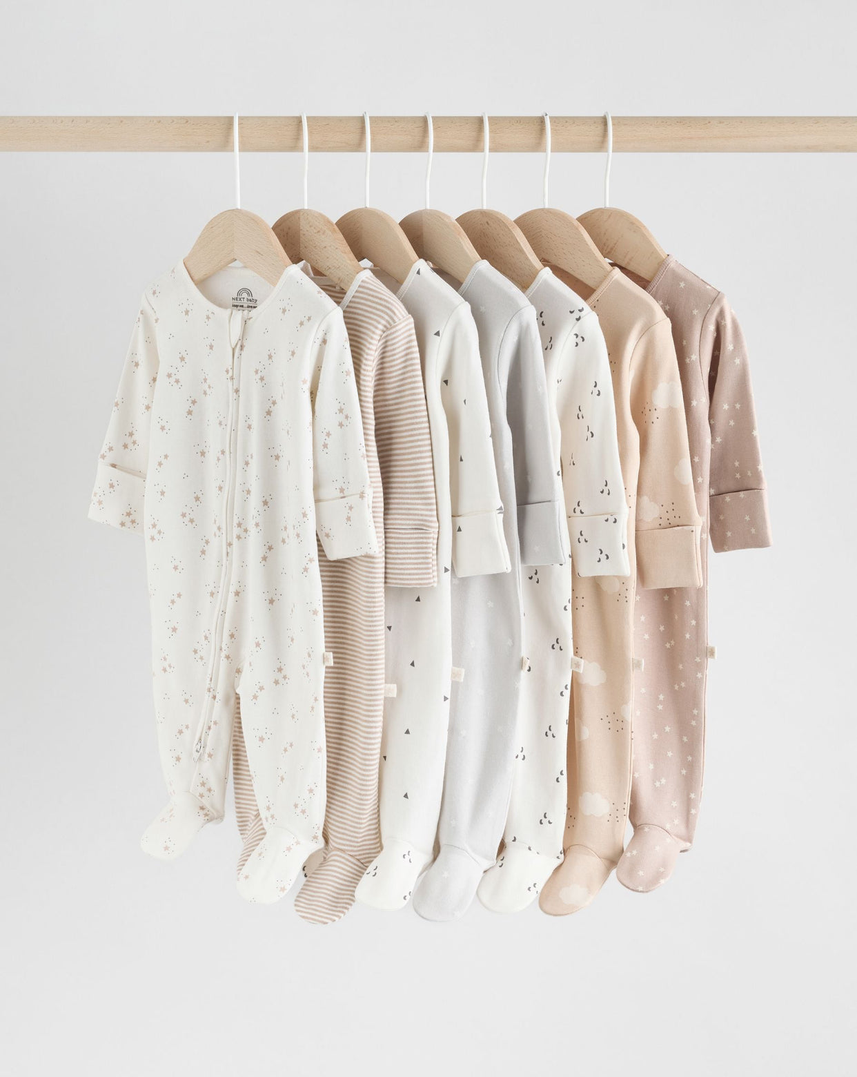 Neutral 7 Pack Two Way Zip Baby
Sleepsuits