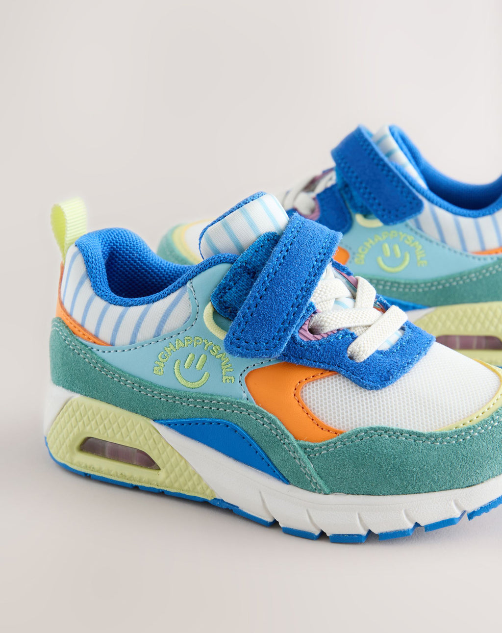 Blue/Green Standard Fit (F) Elastic
Lace Trainers