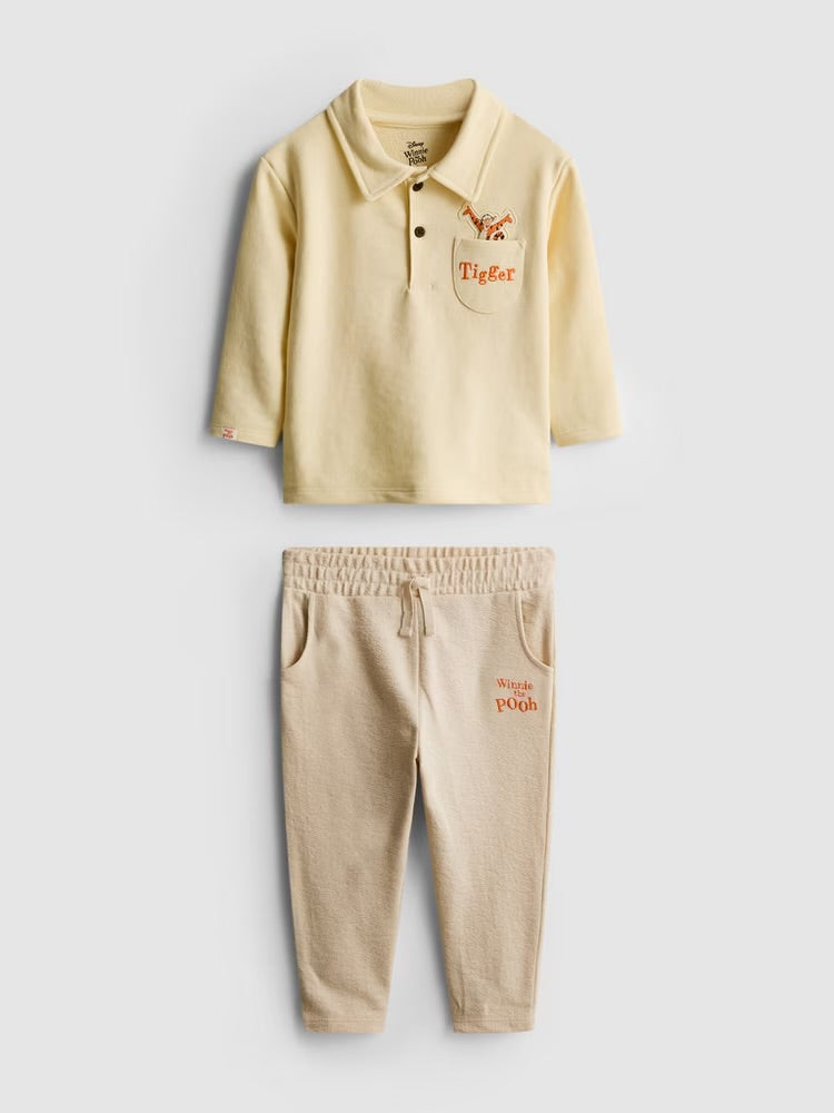 Disney's Winnie the Pooh Tigger Shirt and Joggers Set (immediate)