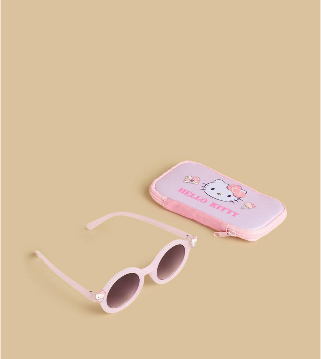 Hello Kitty Sunglasses with Case