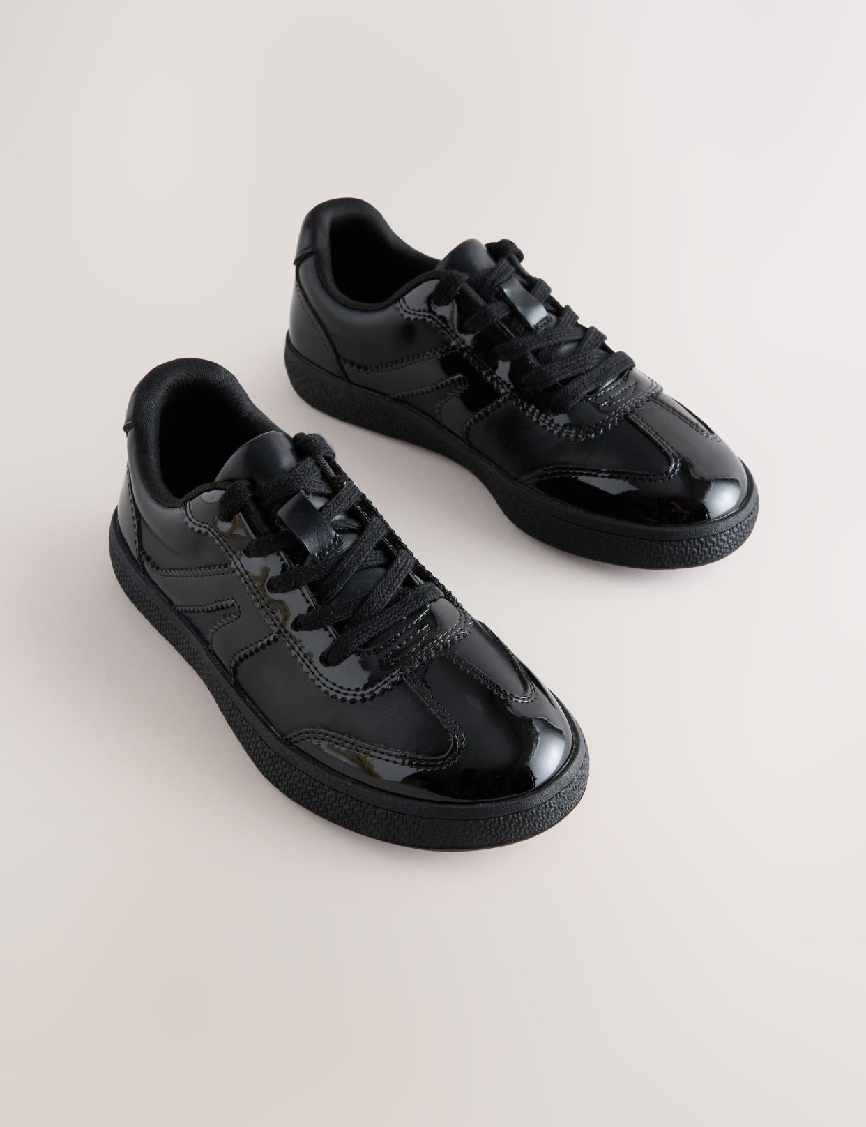 Black Patent Leather School Standard
Fit (F) Retro Trainers