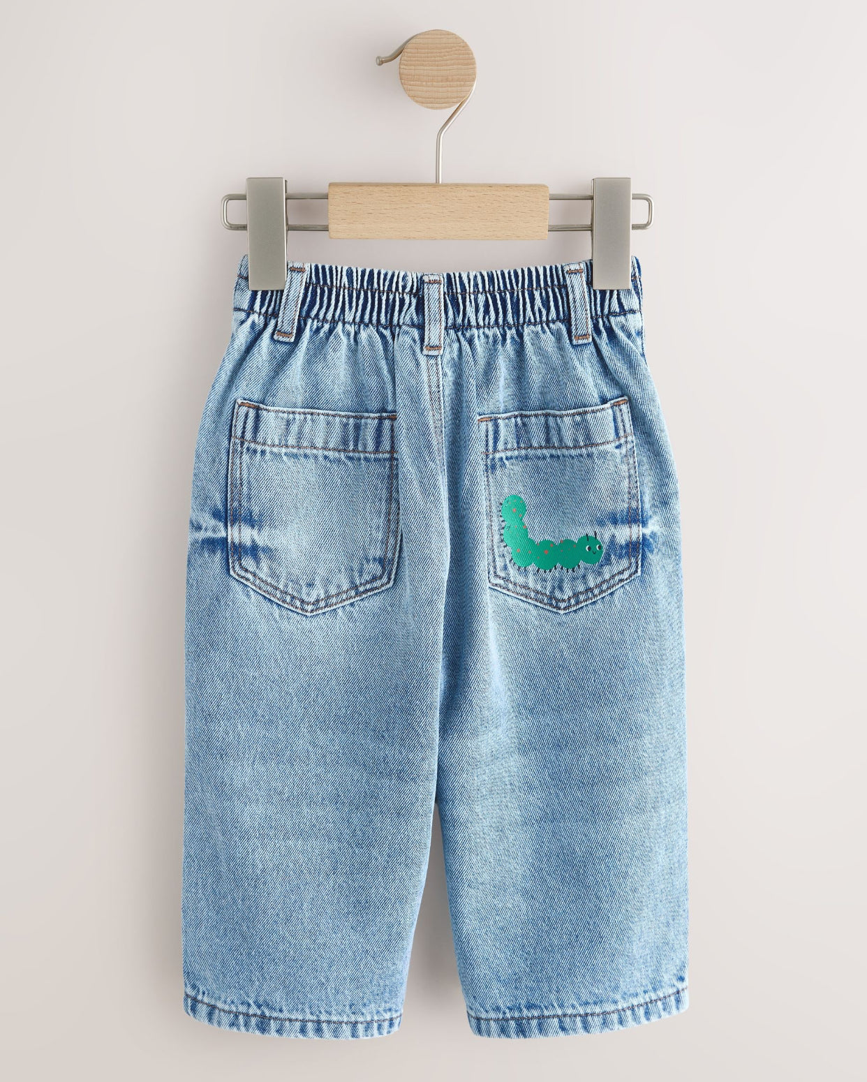 Mid Blue Woodland Character Wide Fit
Jeans