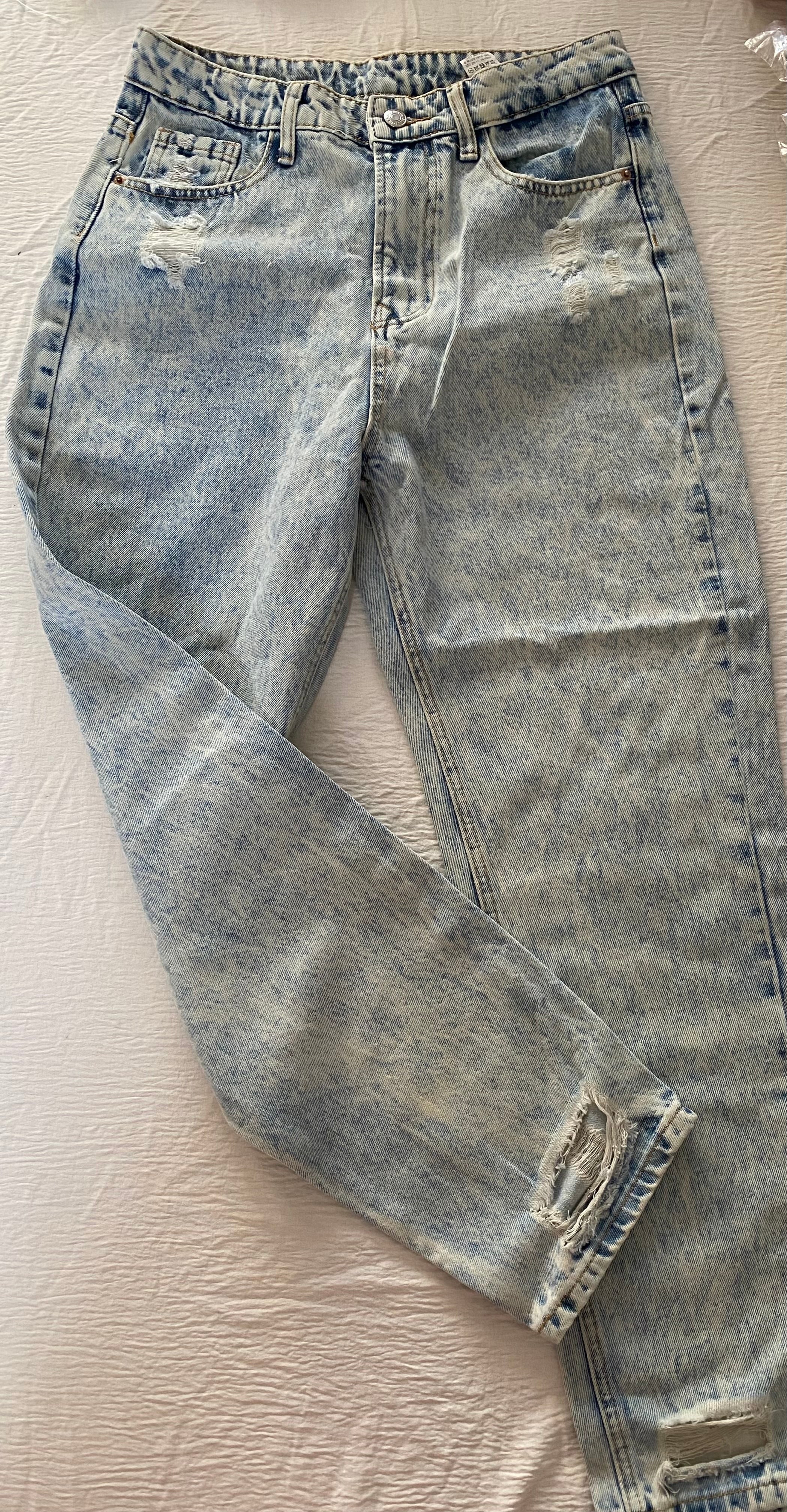 Mommy Fit Jeans (immediate)