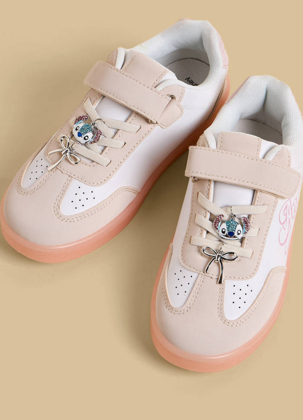 Angel Print Sports Shoes with Hook and Loop Closure