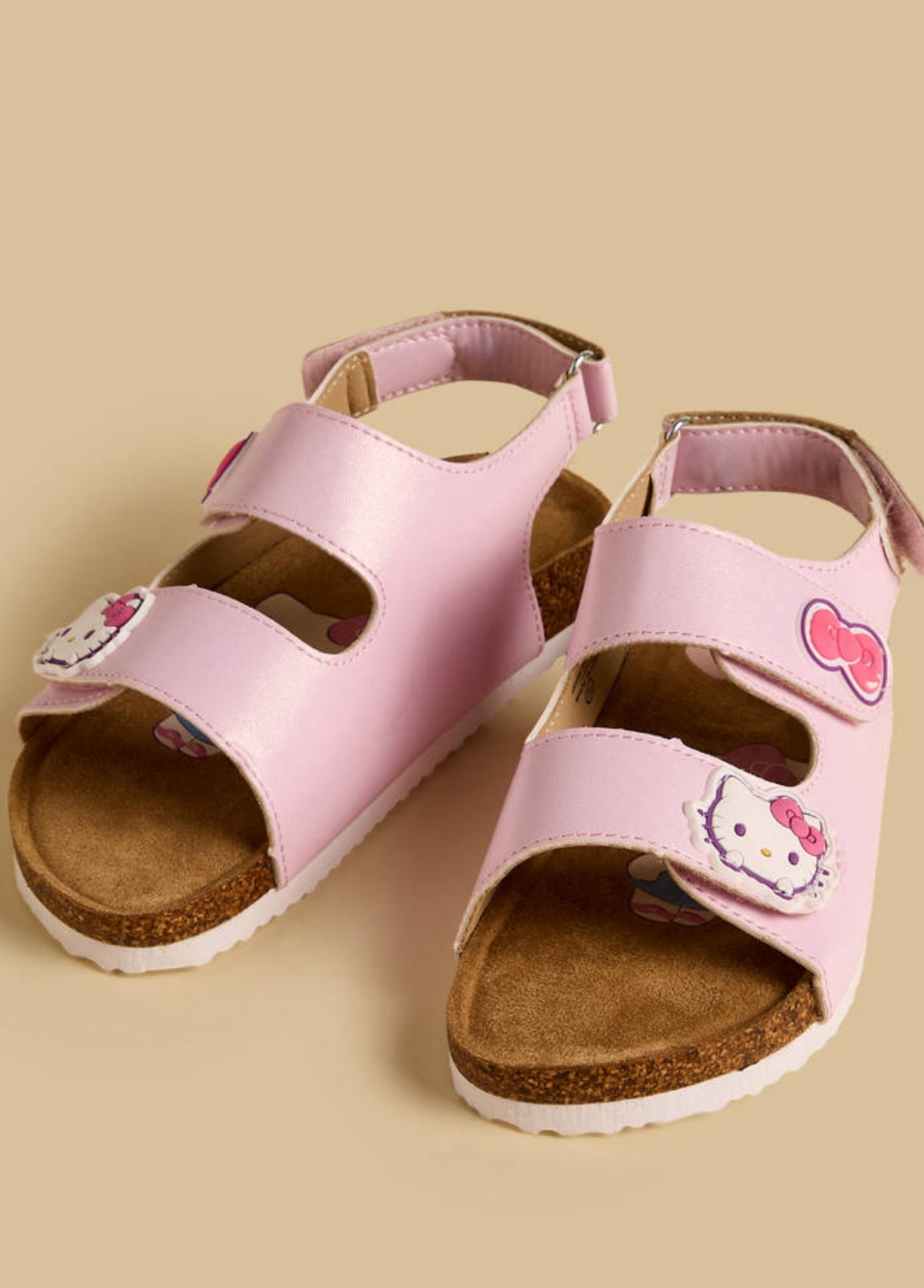 Hello Kitty Accent Sandals with Hook and Loop Closure