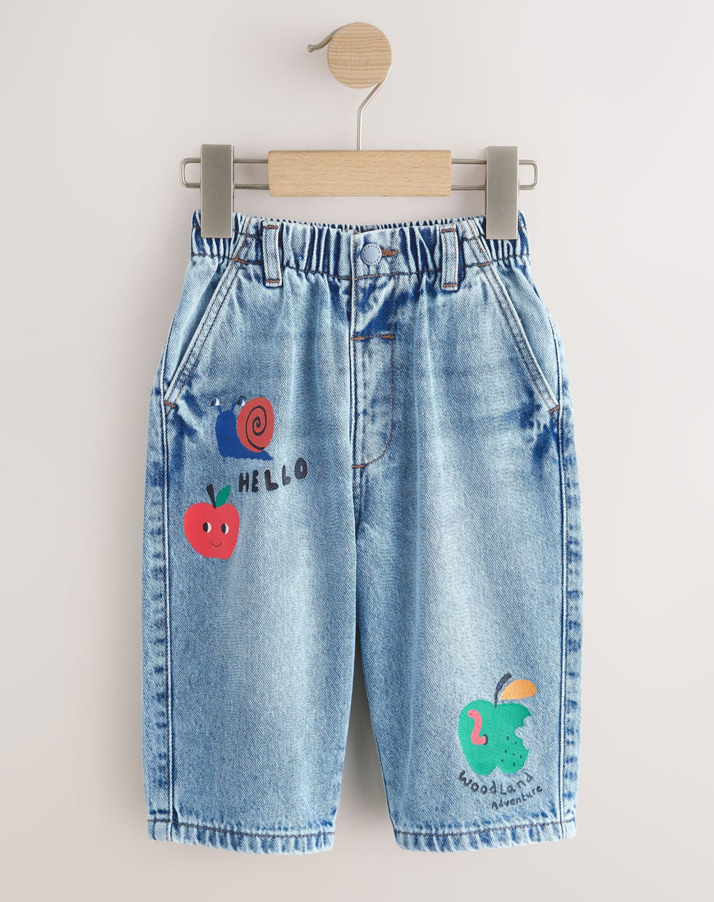 Mid Blue Woodland Character Wide Fit
Jeans