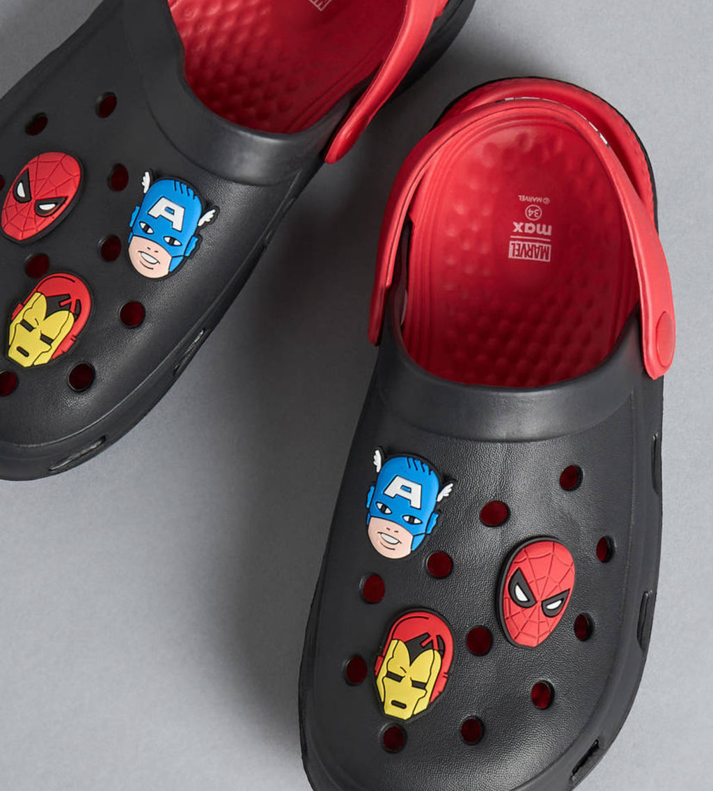 Avengers Accent Clogs