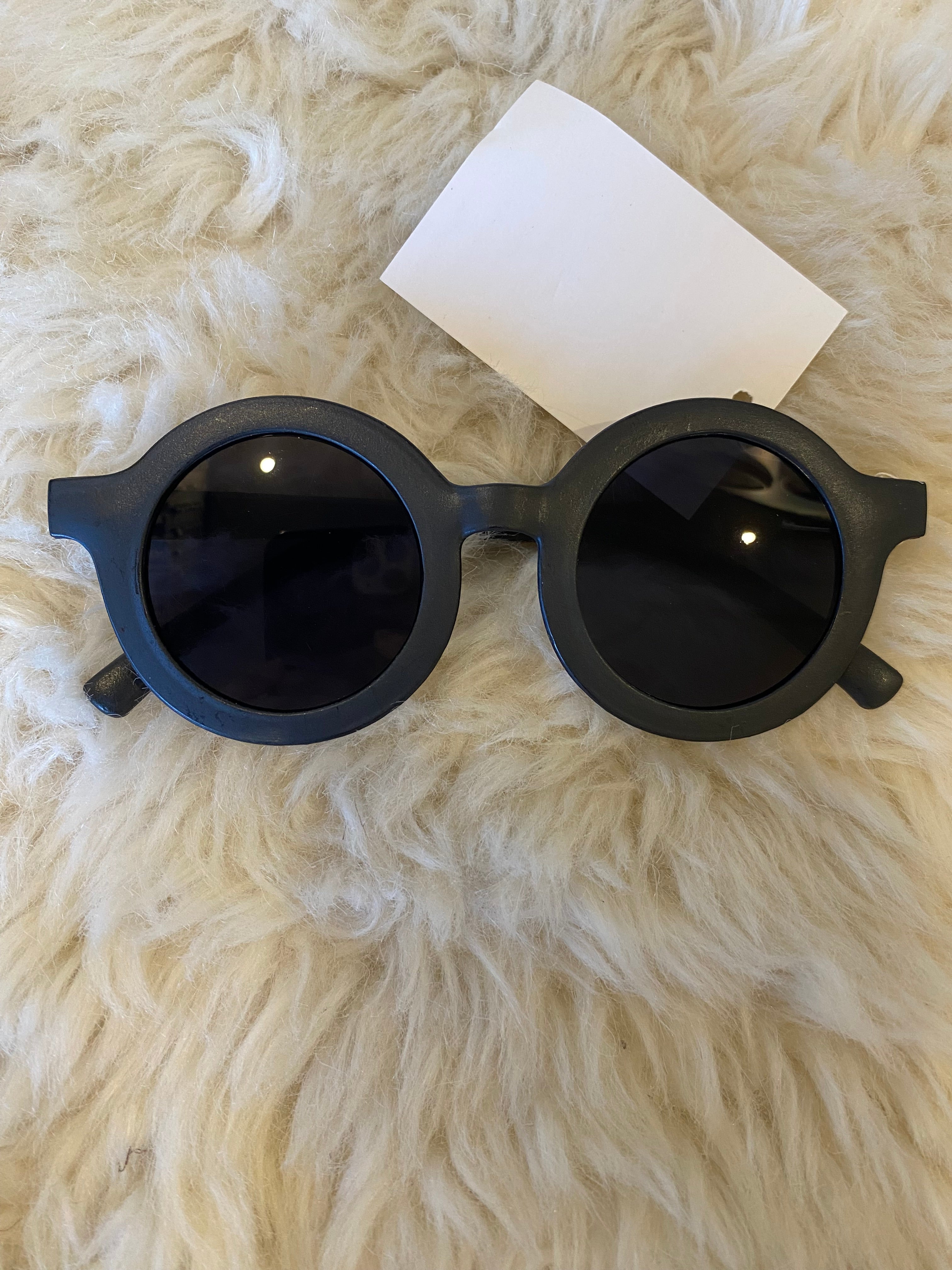 1pc sunglasses (immediate)