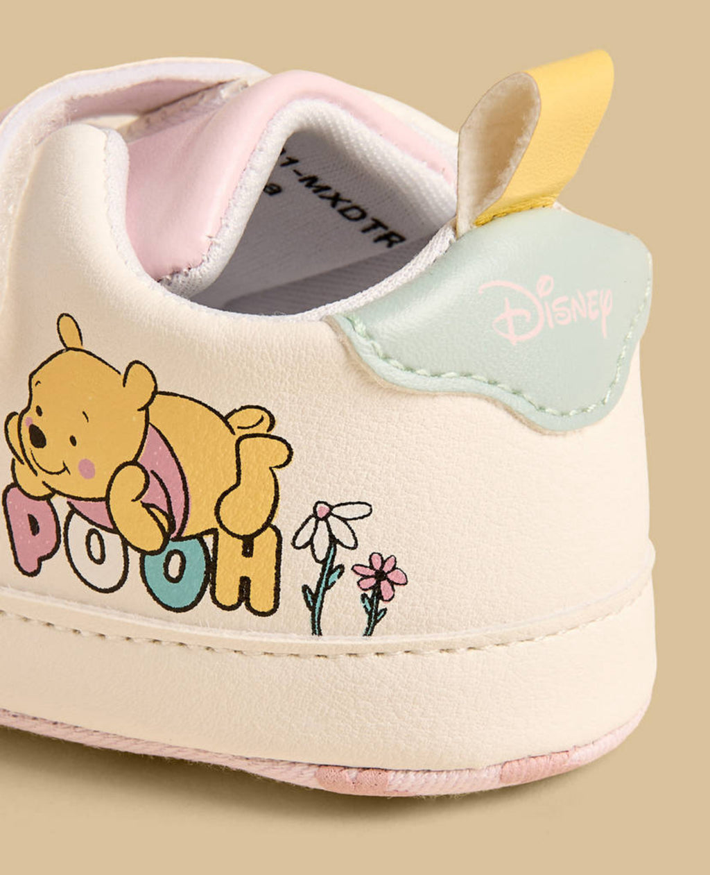 Winnie The Pooh Soft shoes
