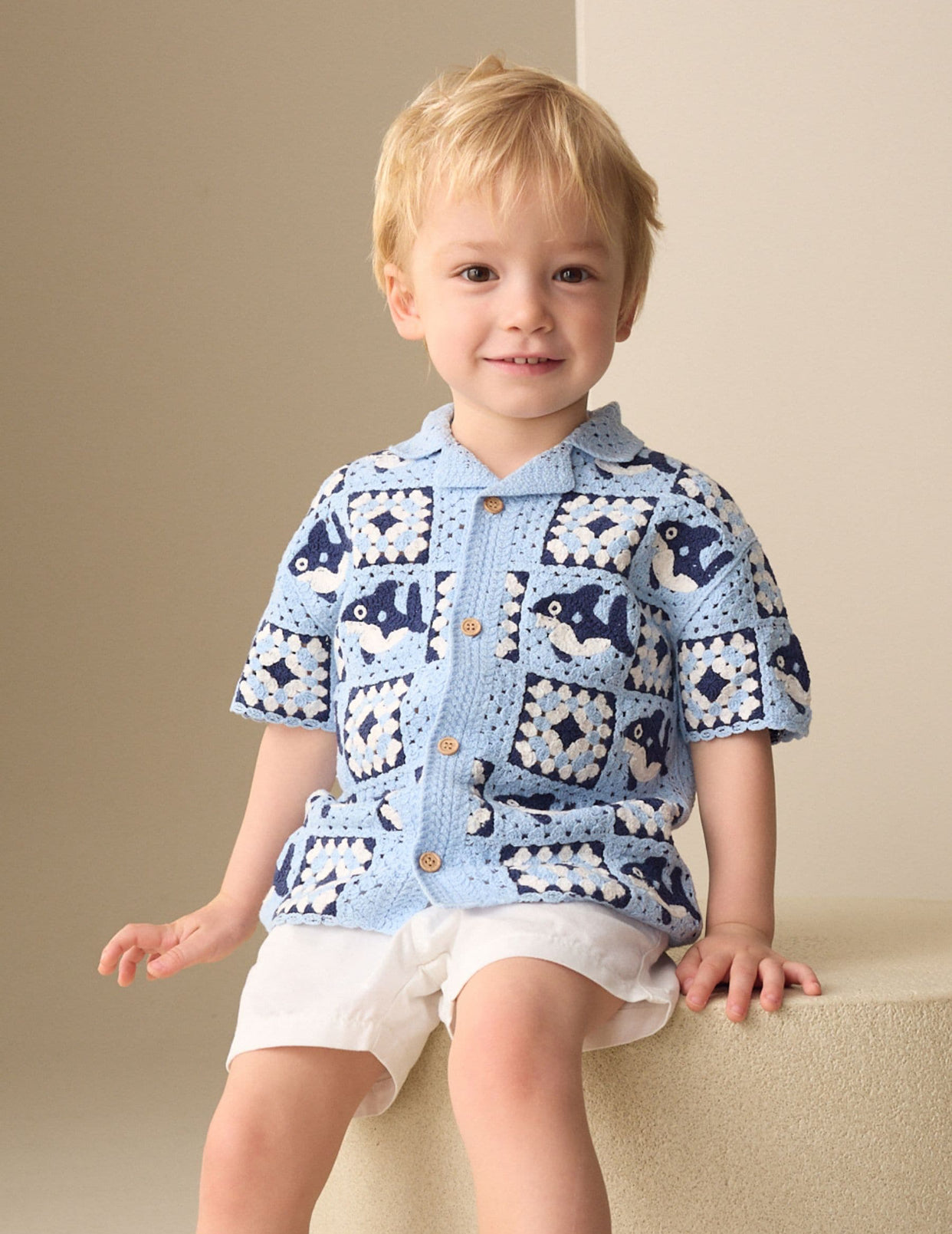 White Palms Crochet Knitted Short Sleeve Shirt