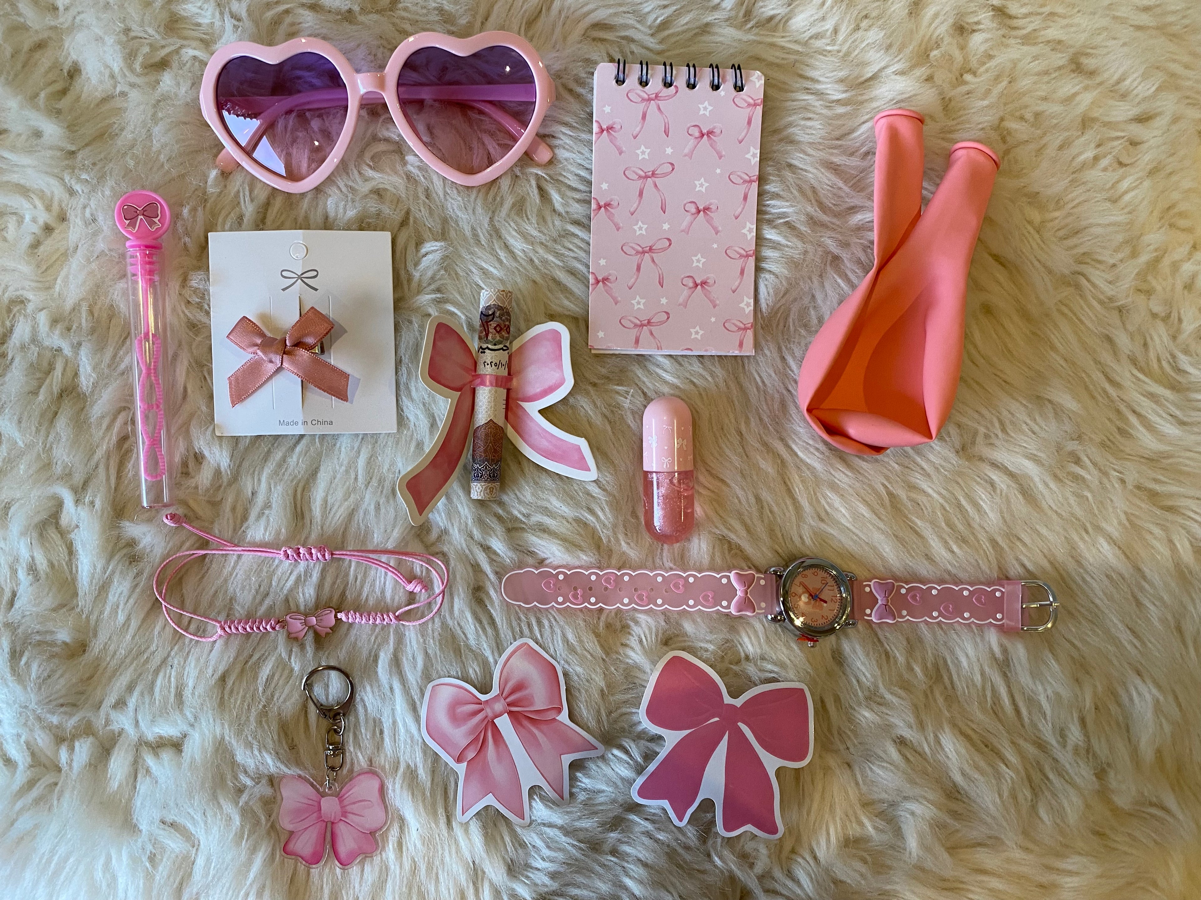 Pink Bow Eid Giveaway (11pcs)