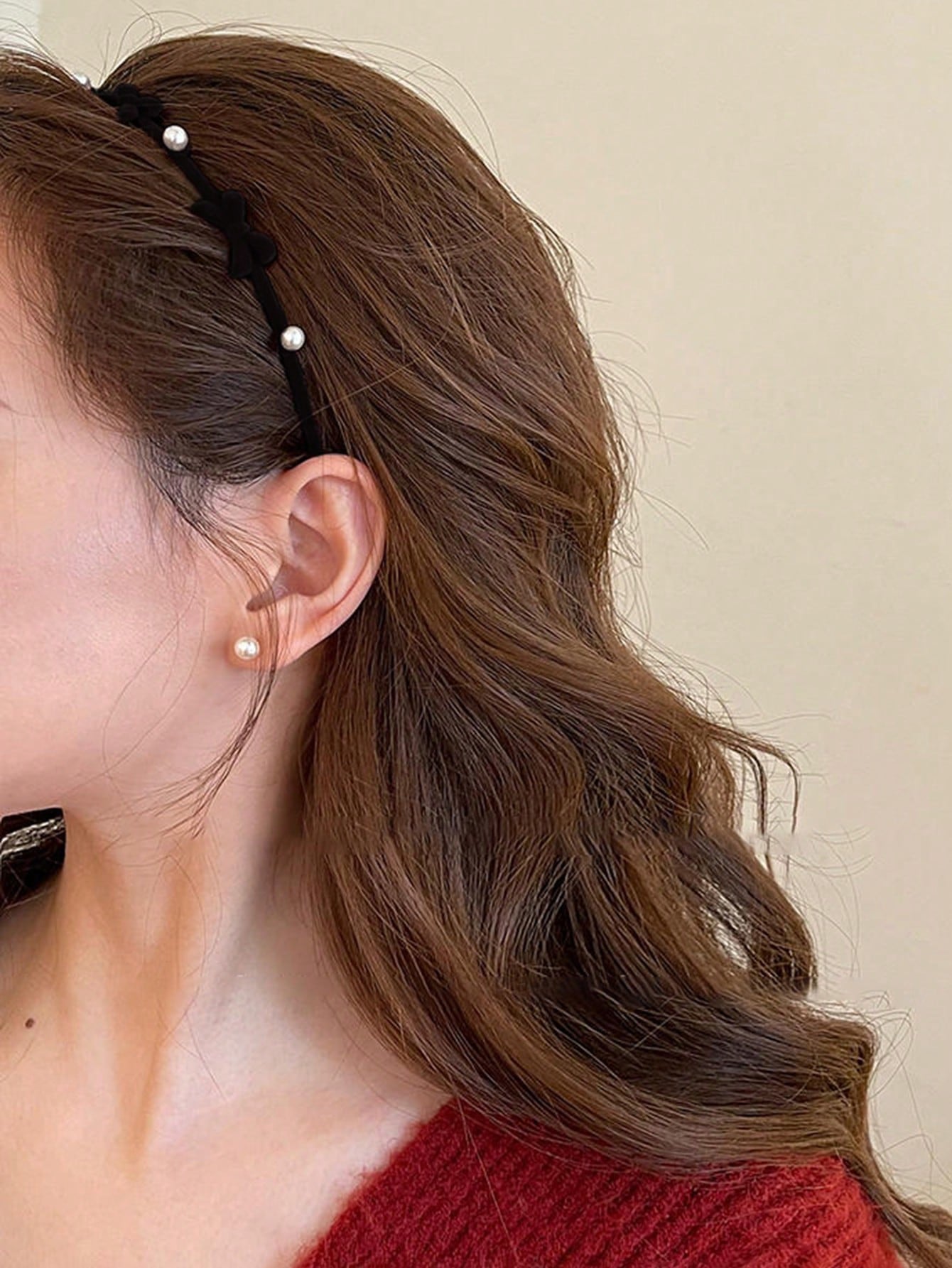 Black bowknot & faux pearl hair band