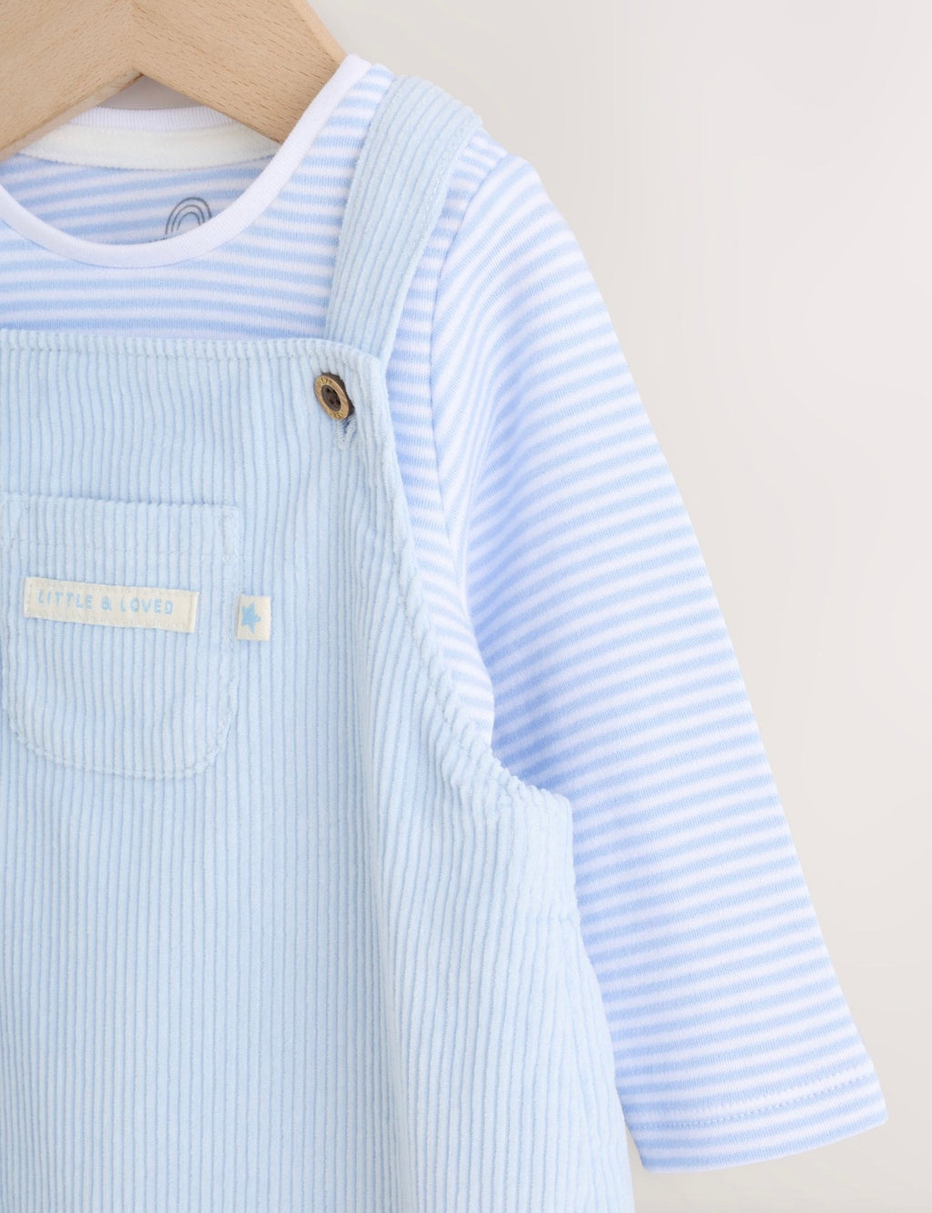 Blue Plain Cord Dungaree and Bodysuit
Baby Set