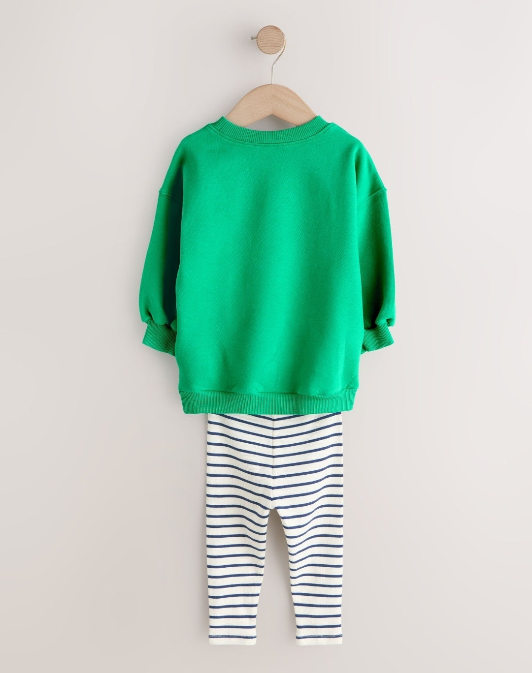 Green Rainbow Sweatshirt & Flare
Leggings Set