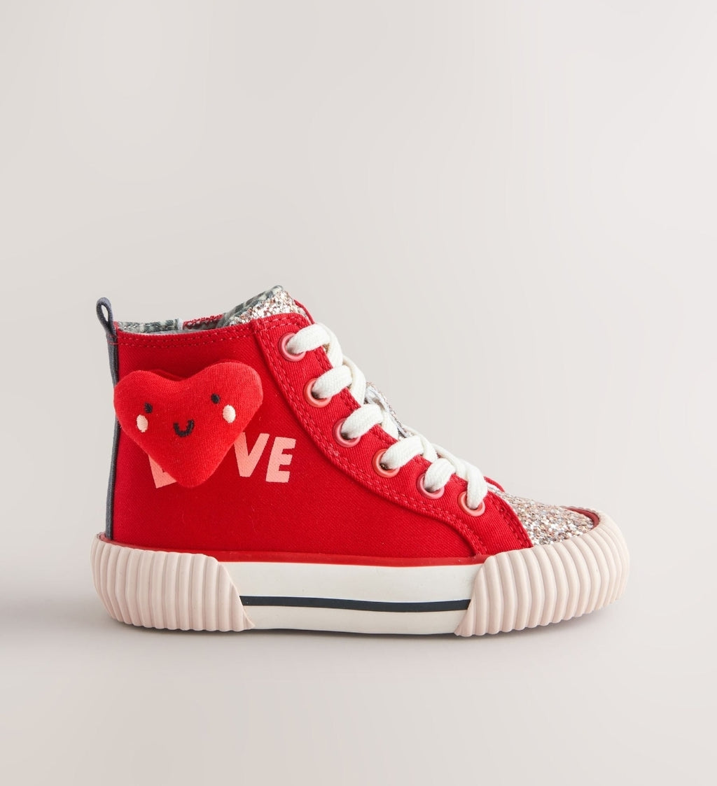 Red Heart Standard Fit (F) High
Top Trainers