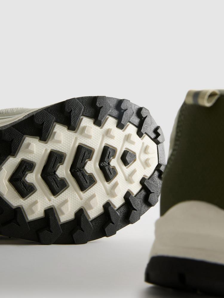Toggle Chunky Trainers