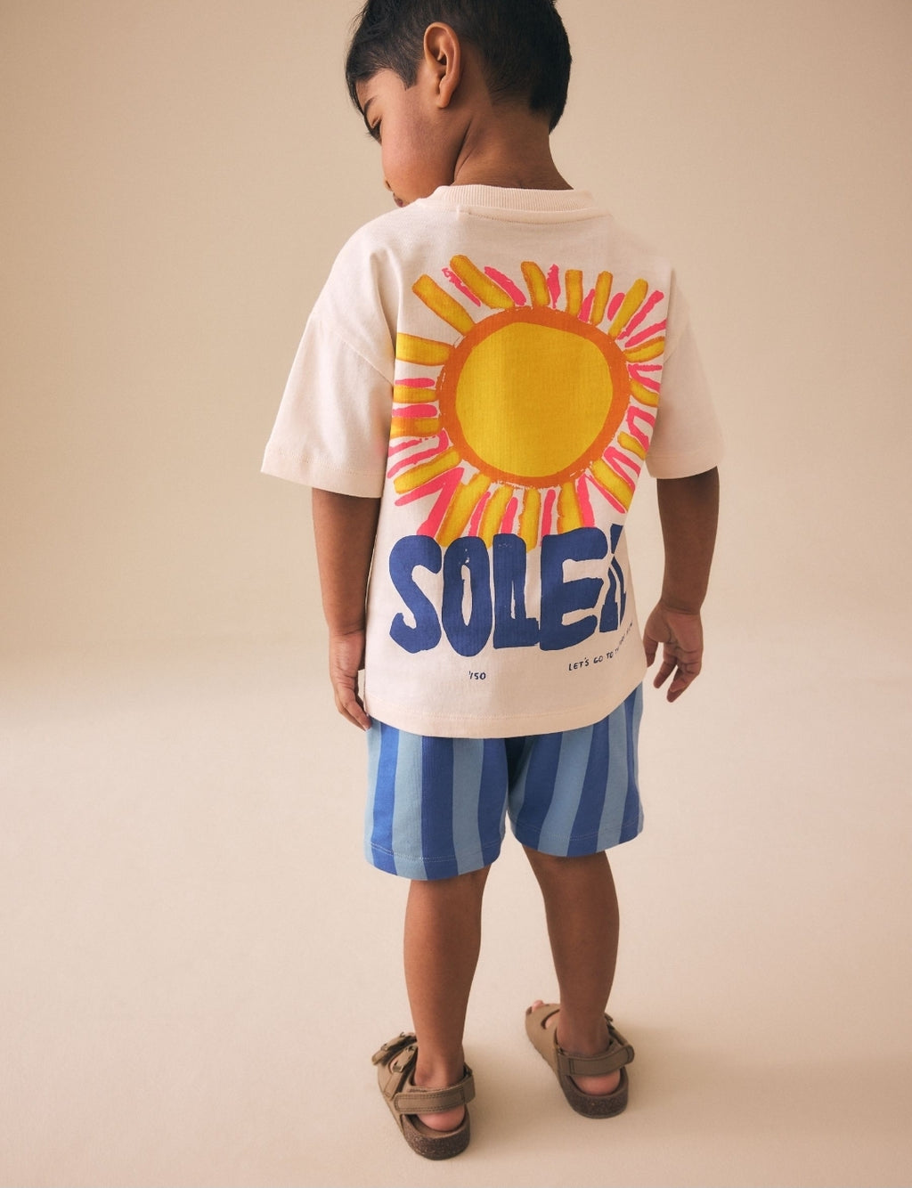 Ecru Soleil Sun Short Sleeve Back
Print T-Shirt and Shorts Set