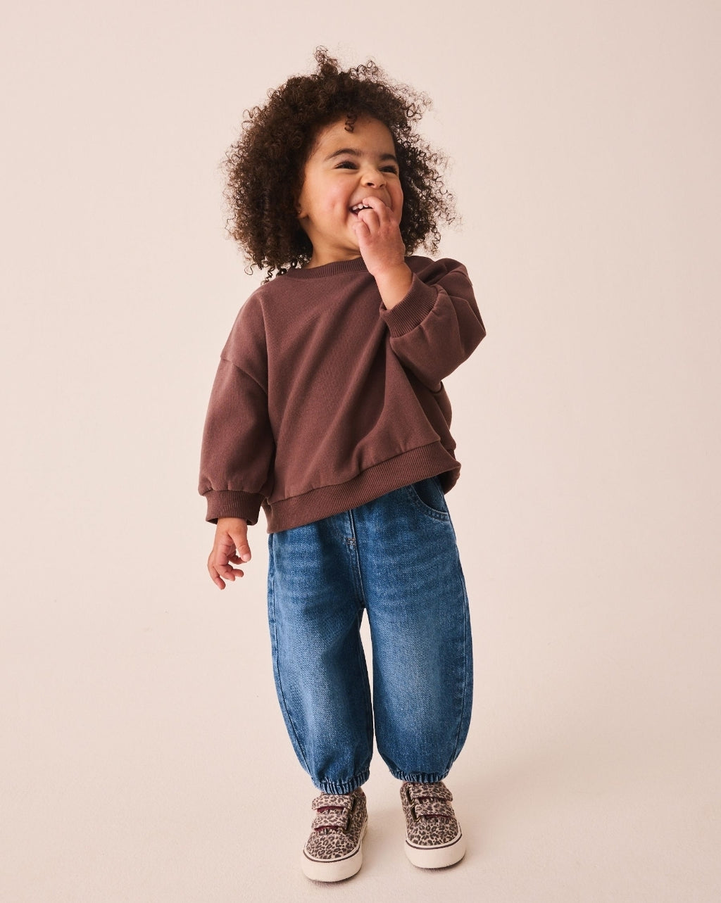 Mid Wash Denim Barrel Jeans