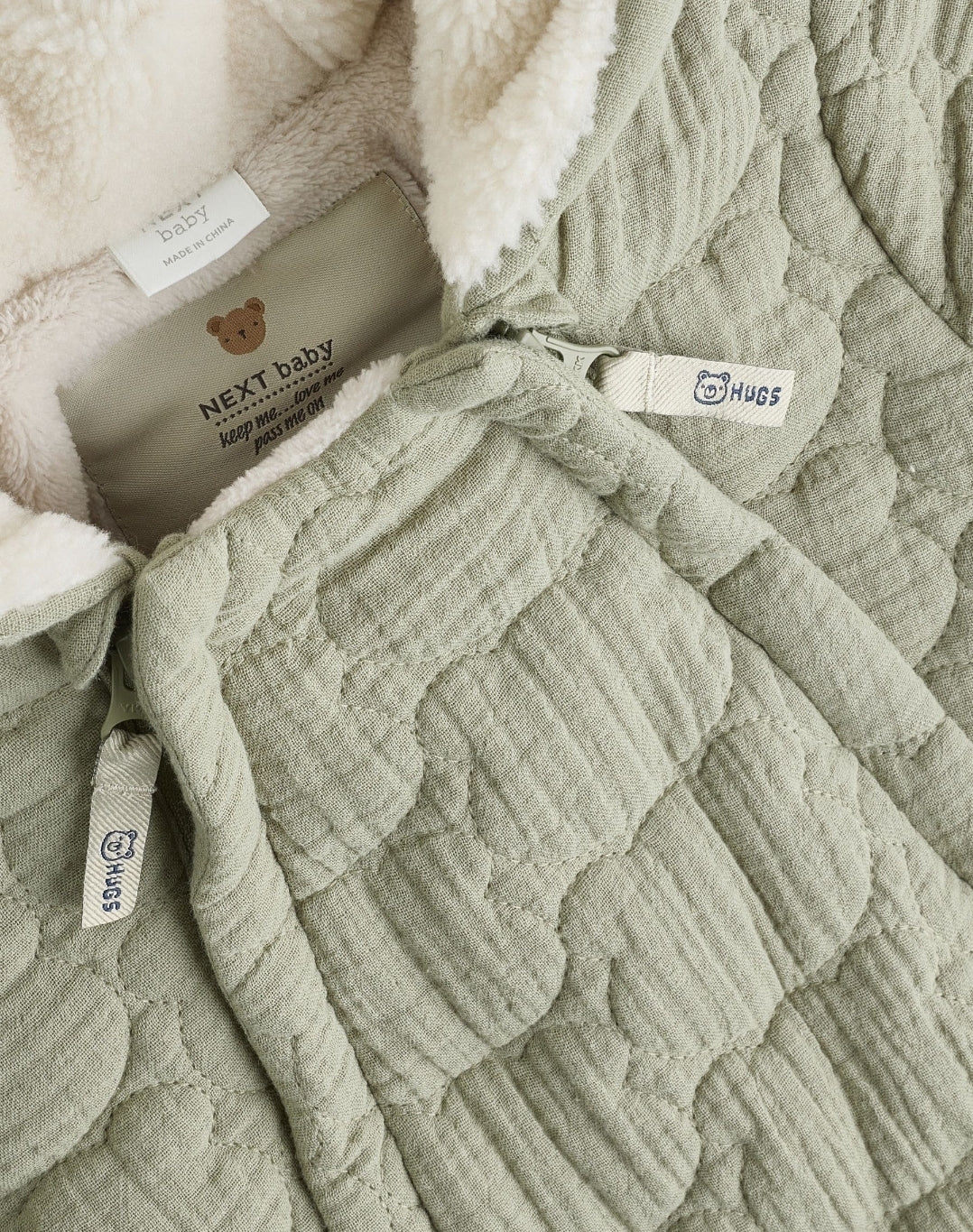 Green Crinkle Bear Face Quilted
Baby Pramsuit