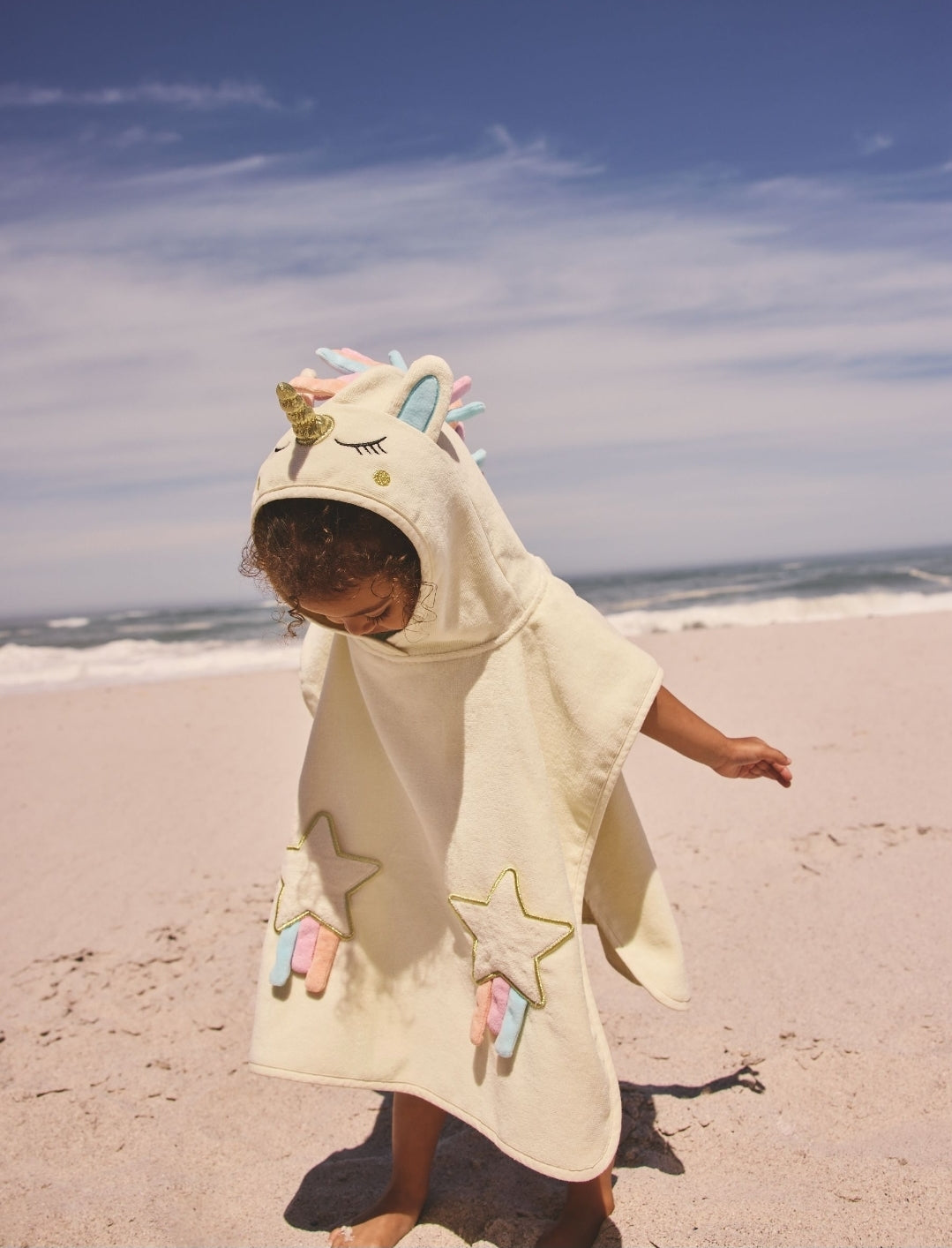 Ecru White Unicorn Towelling
Poncho