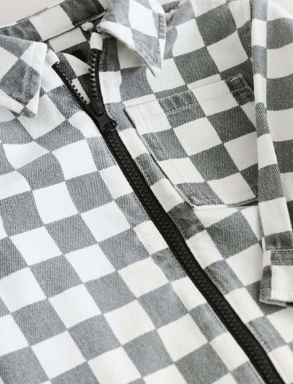 Grey/White Checkerboard Long Sleeve
Zip Up Overshirt