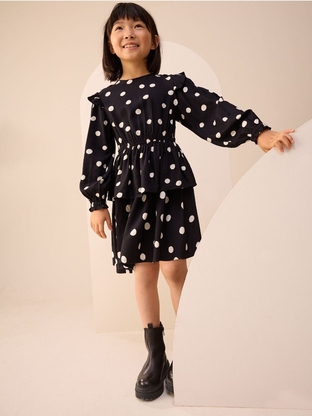 Black/White Spot Long Sleeve
Ruffle Dress