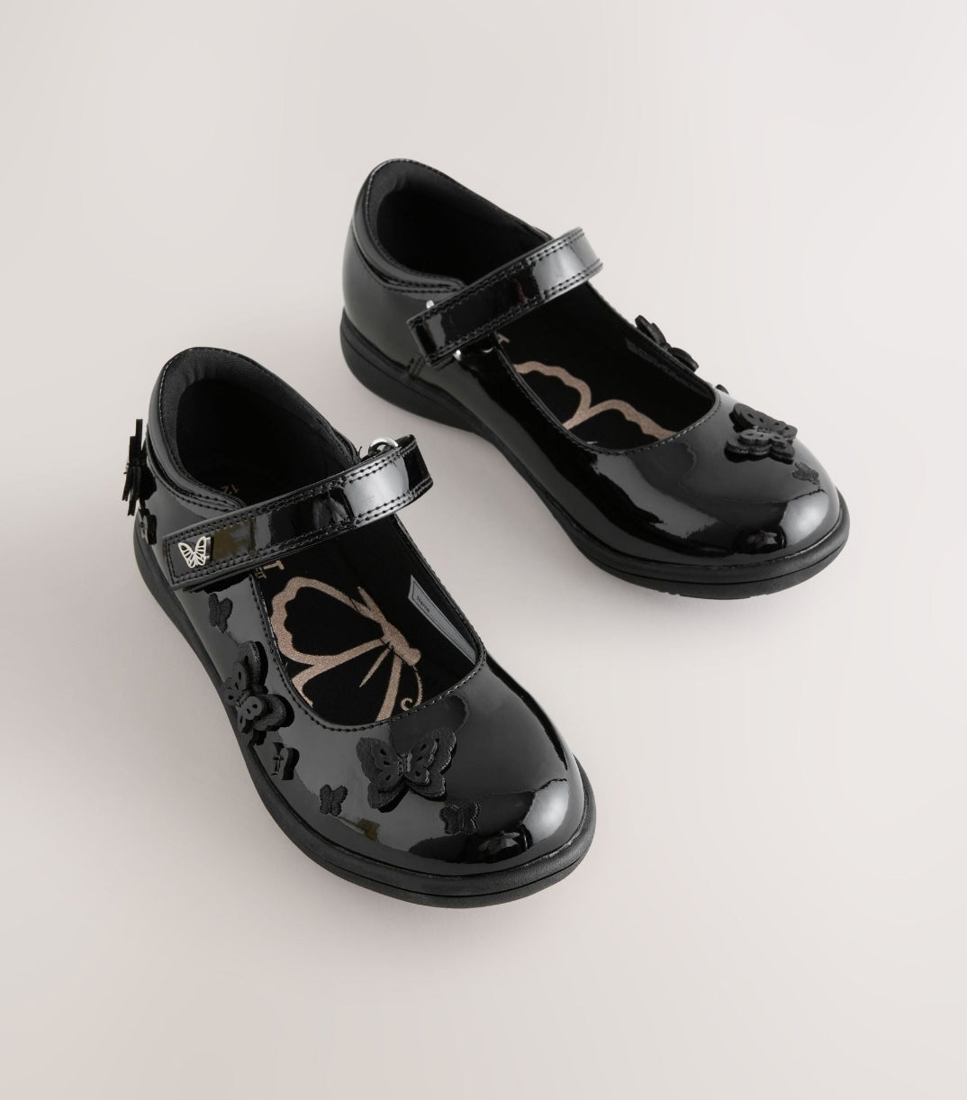 Black Patent Standard Fit (F)
School Junior Butterfly Mary Jane