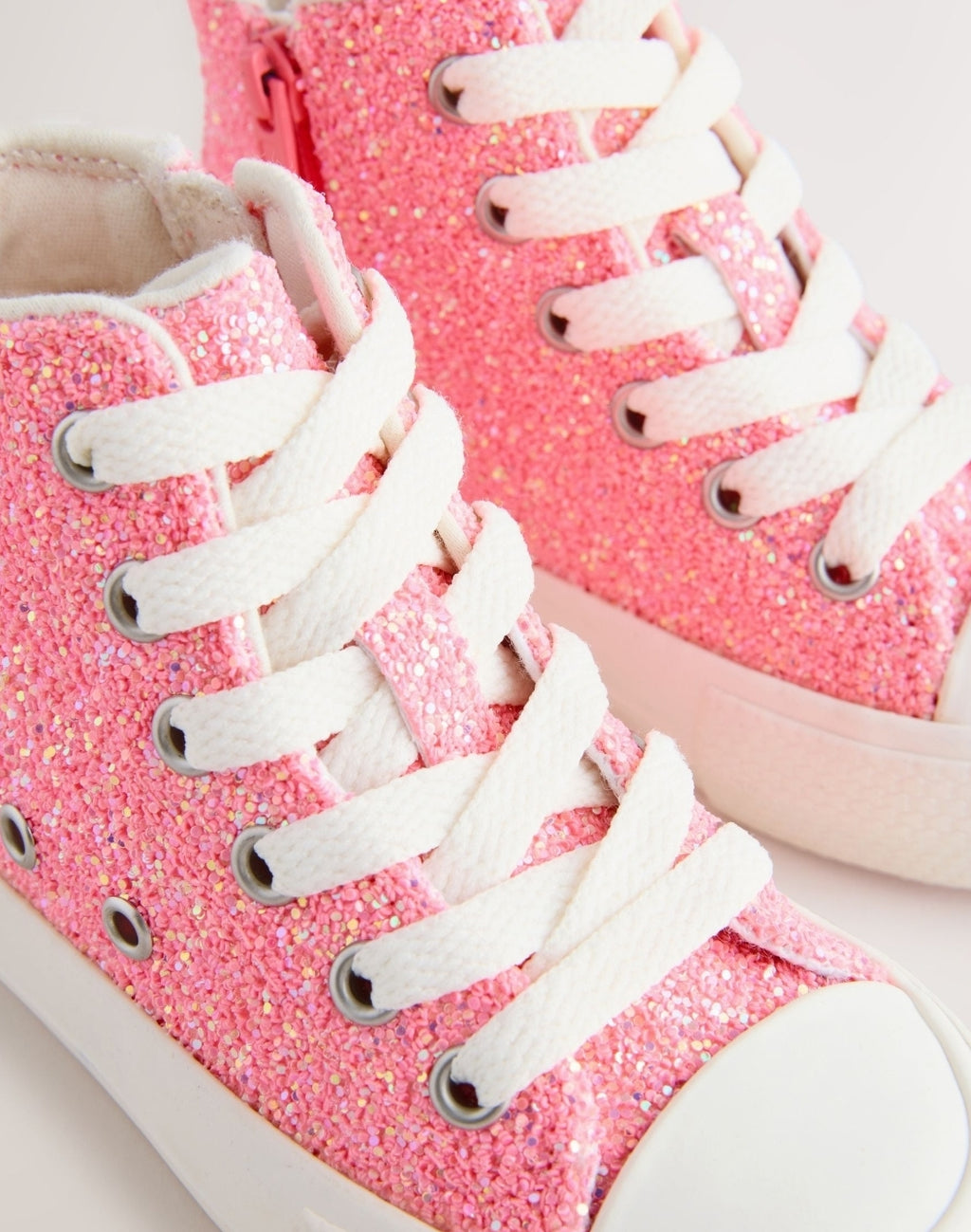 Pink Glitter Standard Fit (F) High
Top Trainers