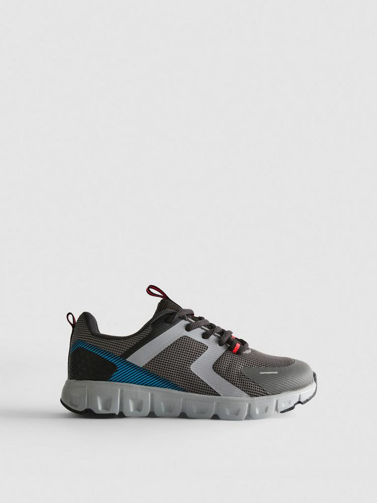 Sports Trainers