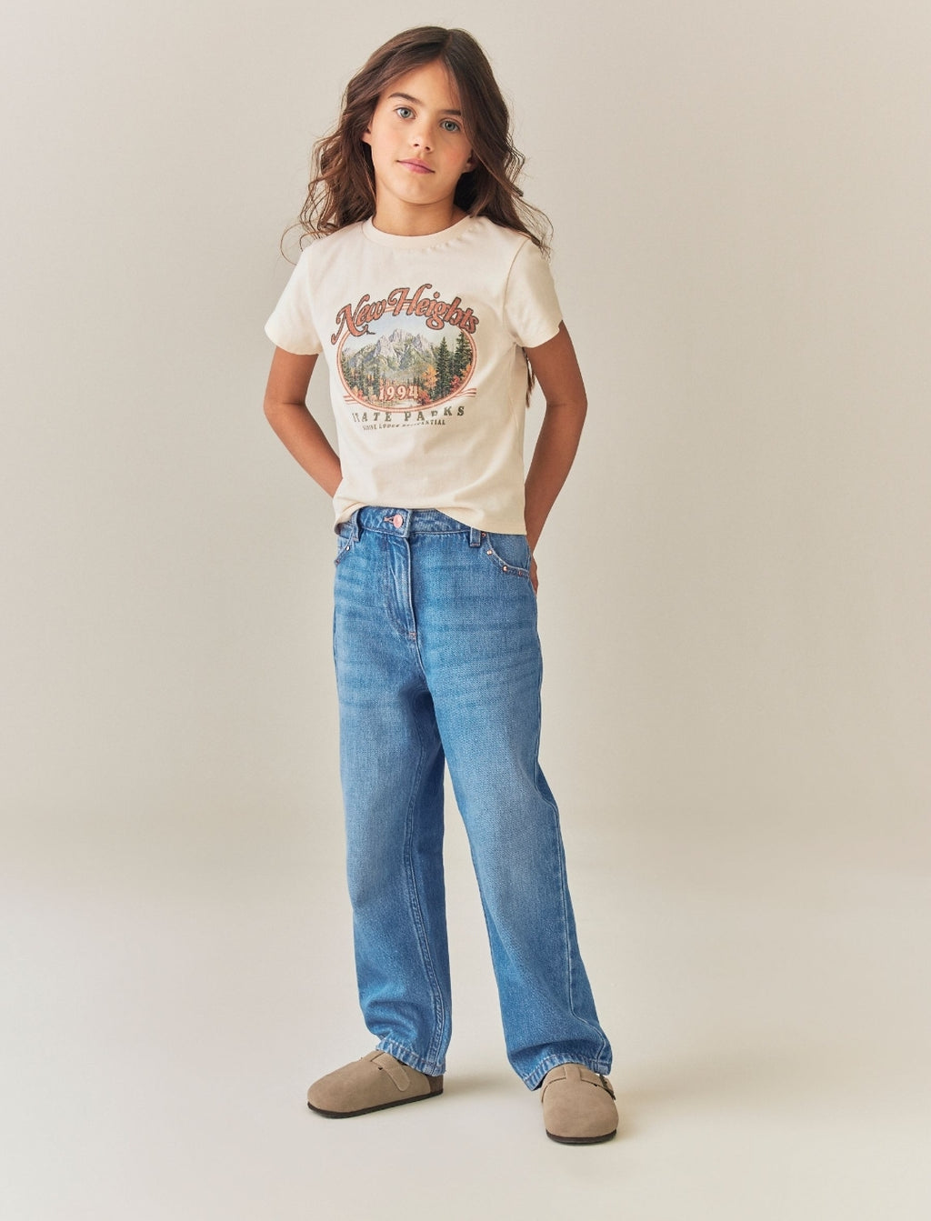 Mid Wash Stud Pocket Detail Straight Leg Jeans