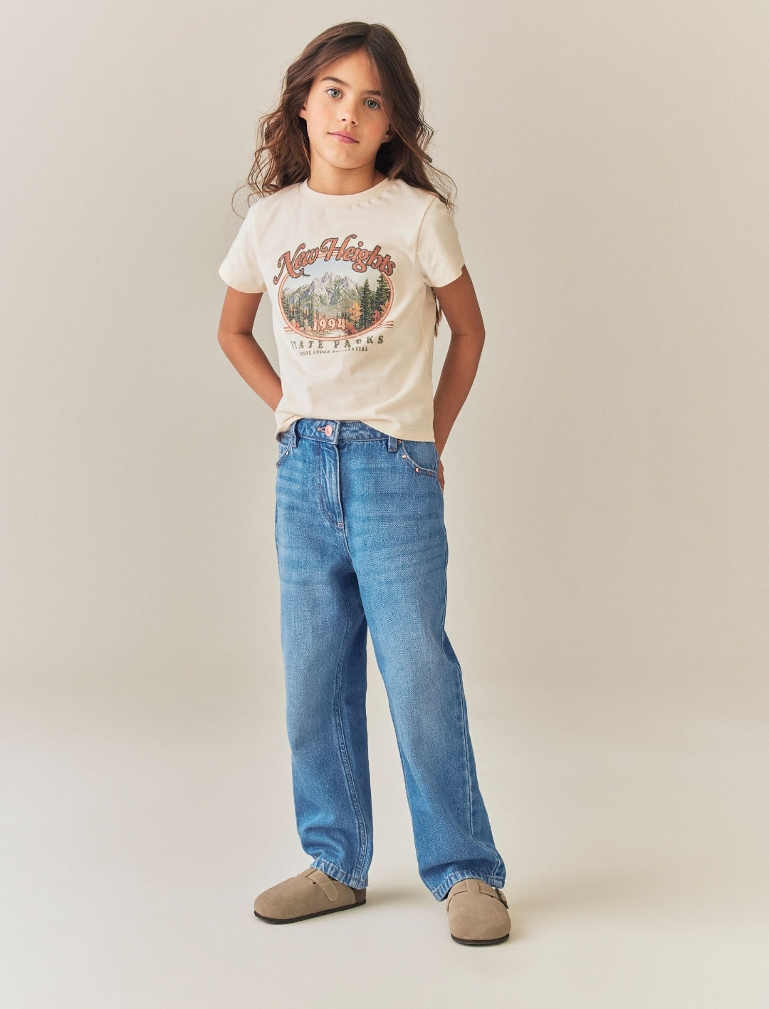 Mid Wash Stud Pocket Detail Straight Leg Jeans