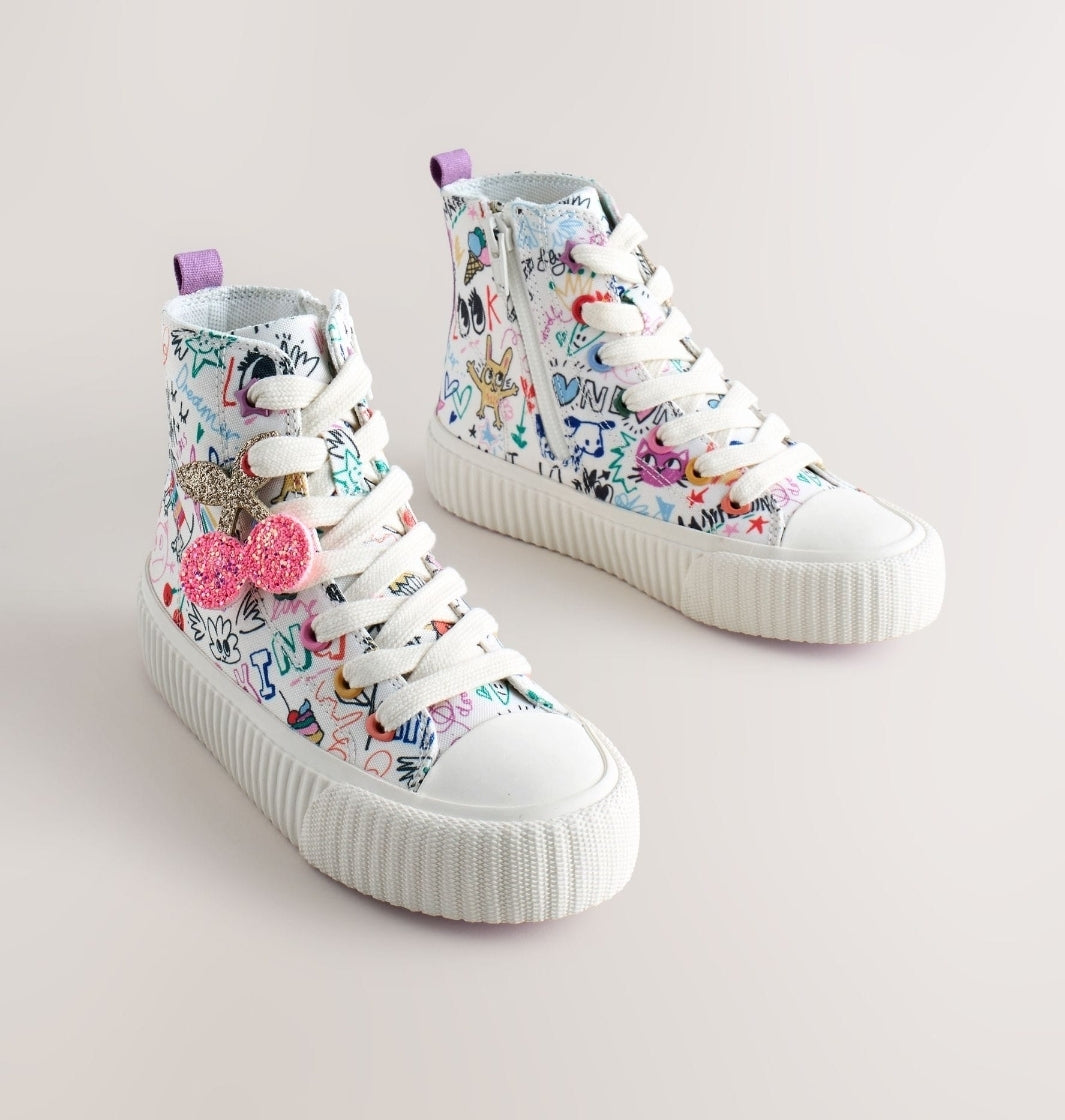 Multi Sketchy Print Standard Fit (F)
Lace Up High Top Trainers